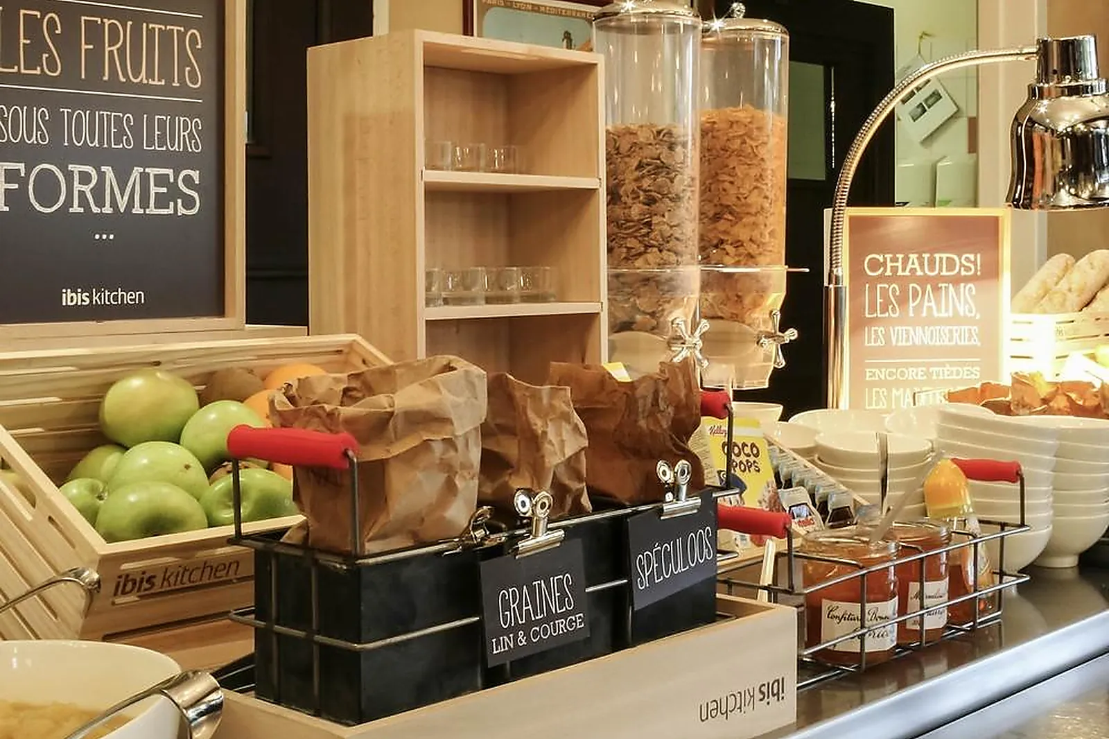 Lieux événementiels, IBIS CHERBOURG LA GLACERIE