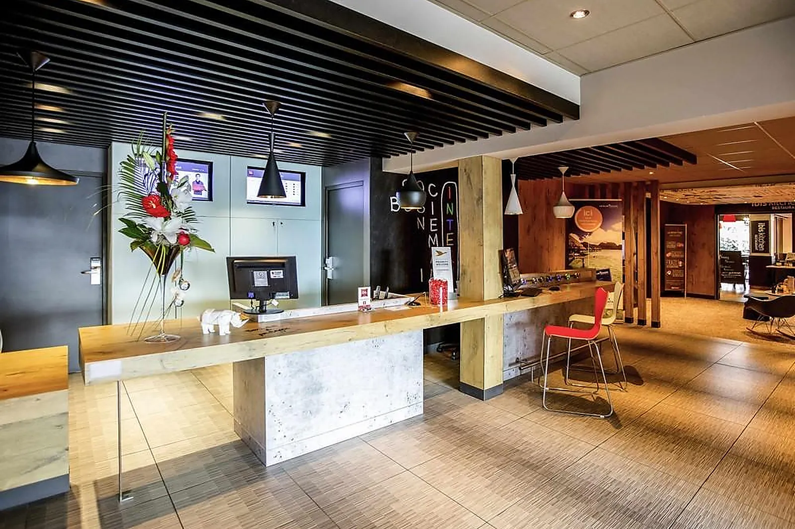 Lieux événementiels, IBIS CHERBOURG LA GLACERIE