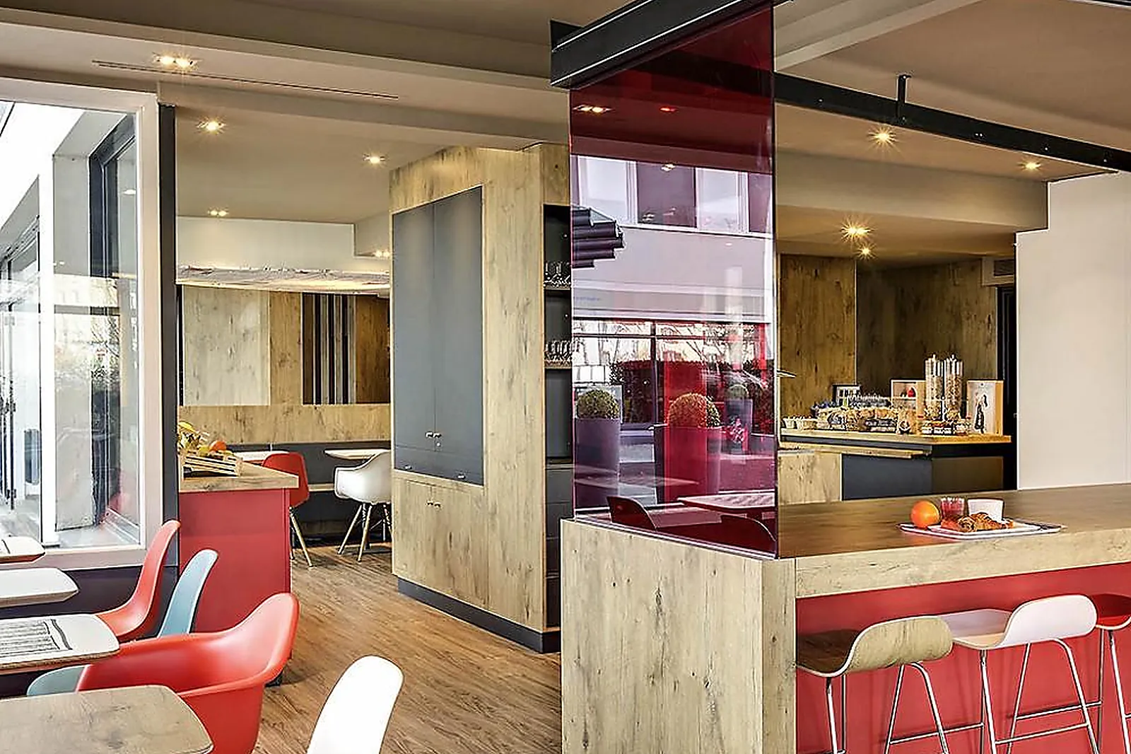 Lieux événementiels, IBIS CLERMONT FERRAND MONTFERRAND