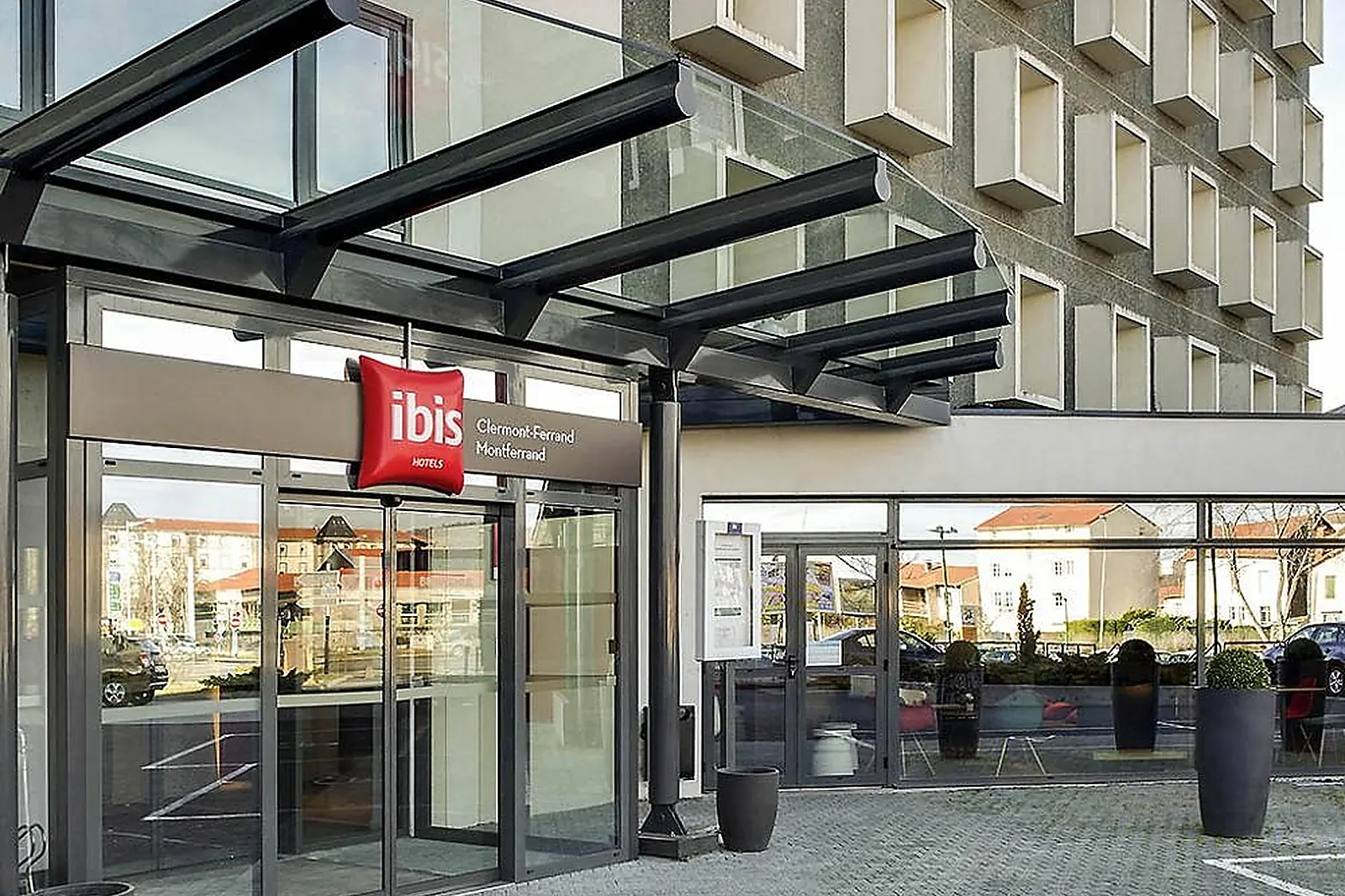 Lieux événementiels, IBIS CLERMONT FERRAND MONTFERRAND