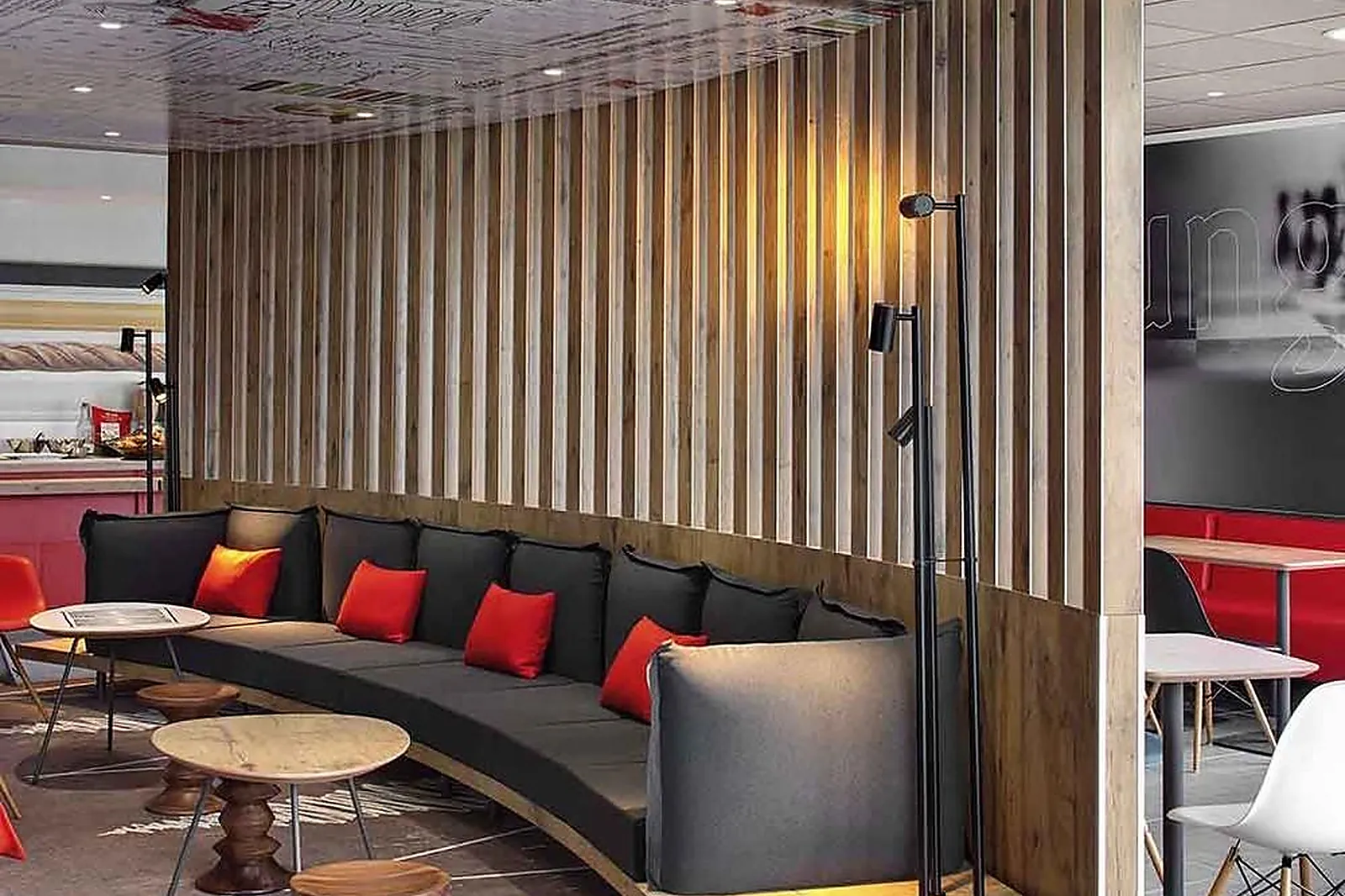 Lieux événementiels, IBIS CLERMONT-FERRAND NORD RIOM