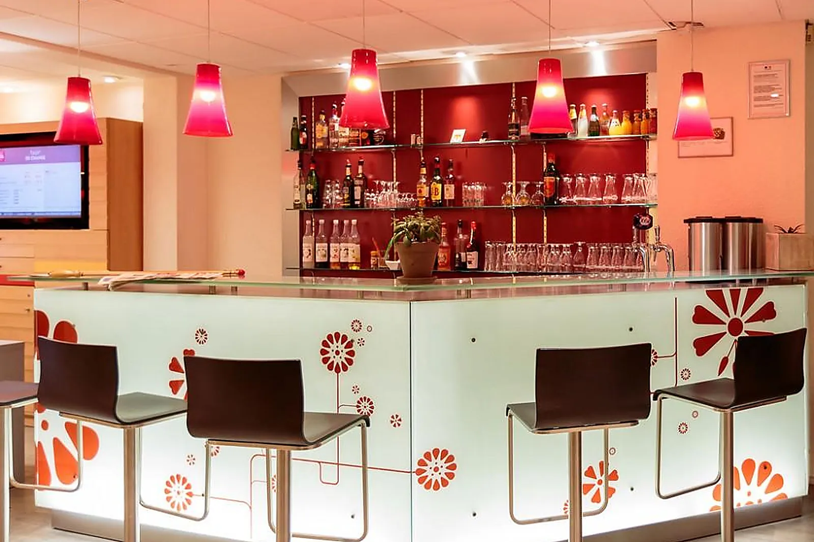 Lieux événementiels, IBIS CLERMONT FERRAND SUD CARREFOUR HERBET