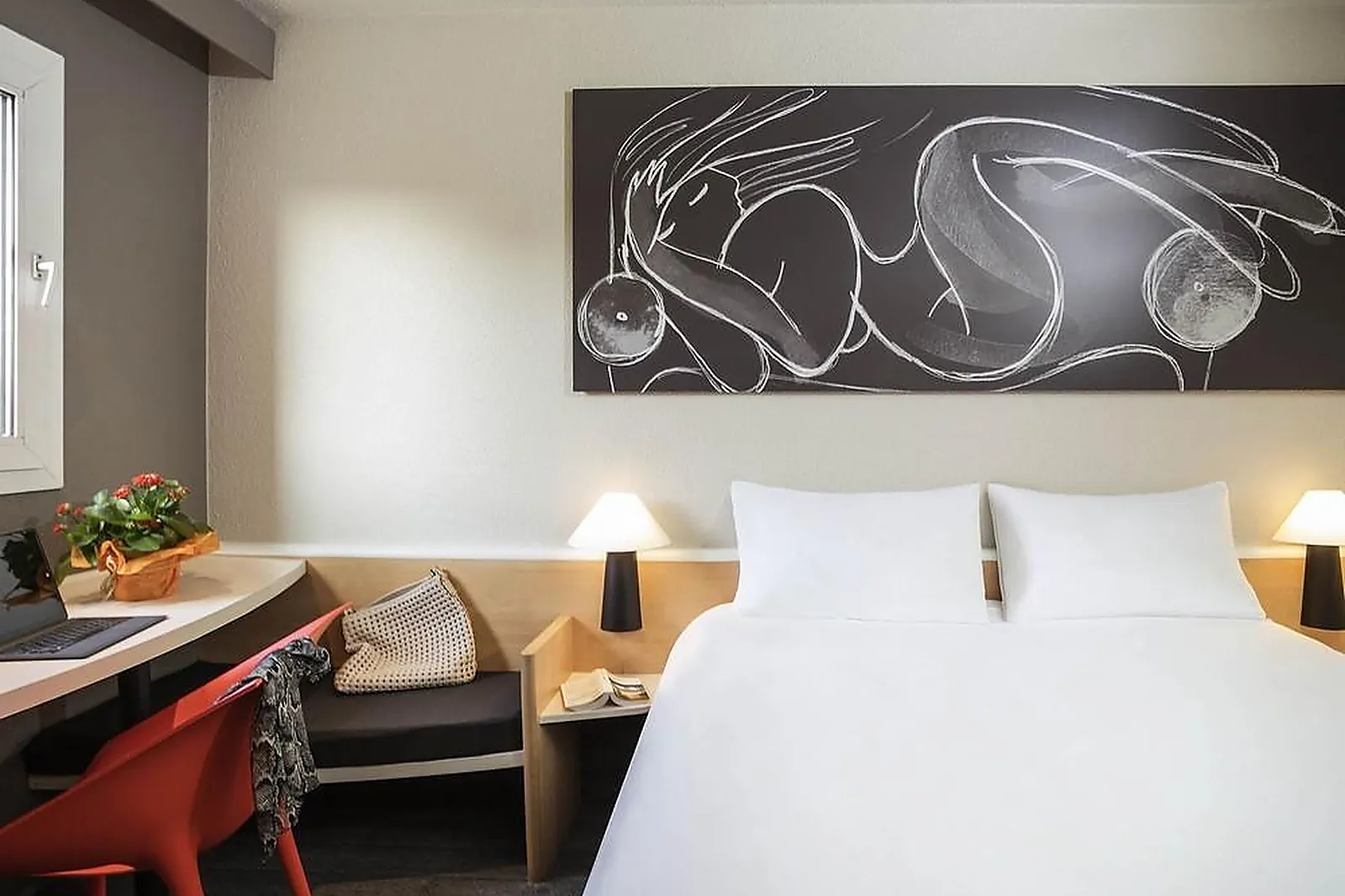 Lieux événementiels, IBIS DIEPPE