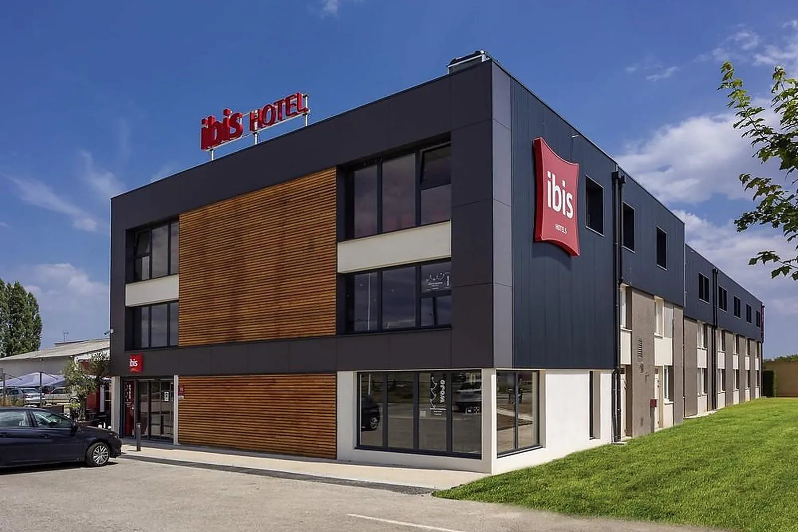 Lieux événementiels, IBIS DIJON SUD