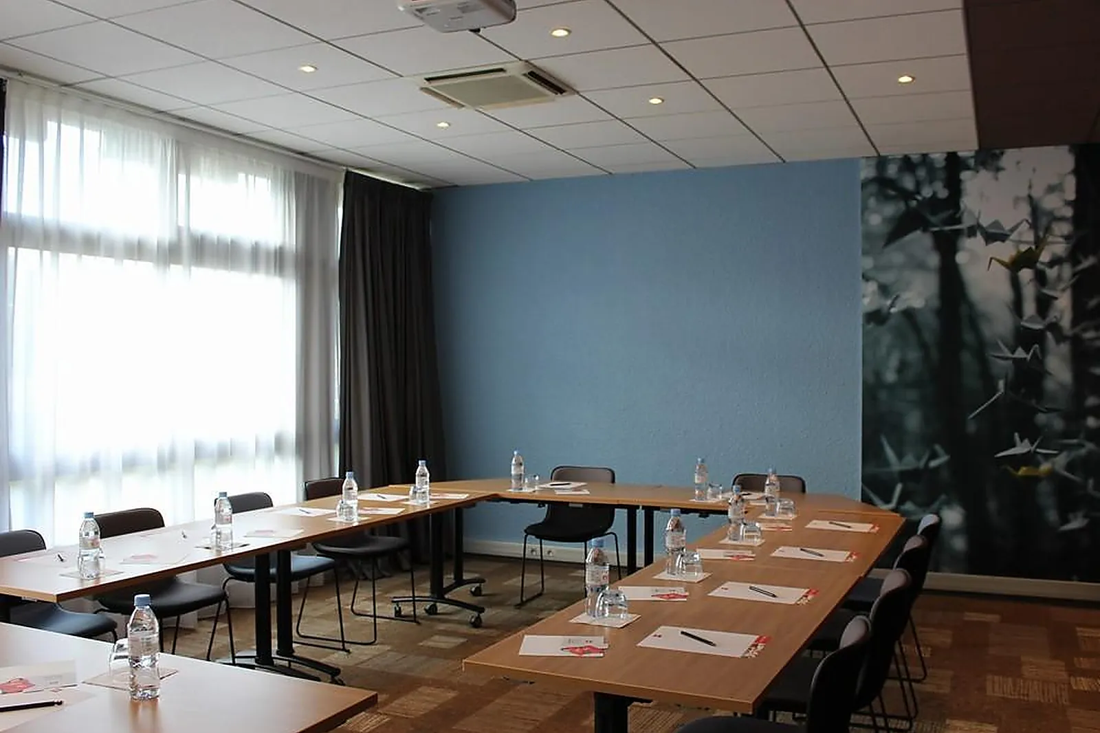 Lieux événementiels, IBIS ÉVRY-COURCOURONNES