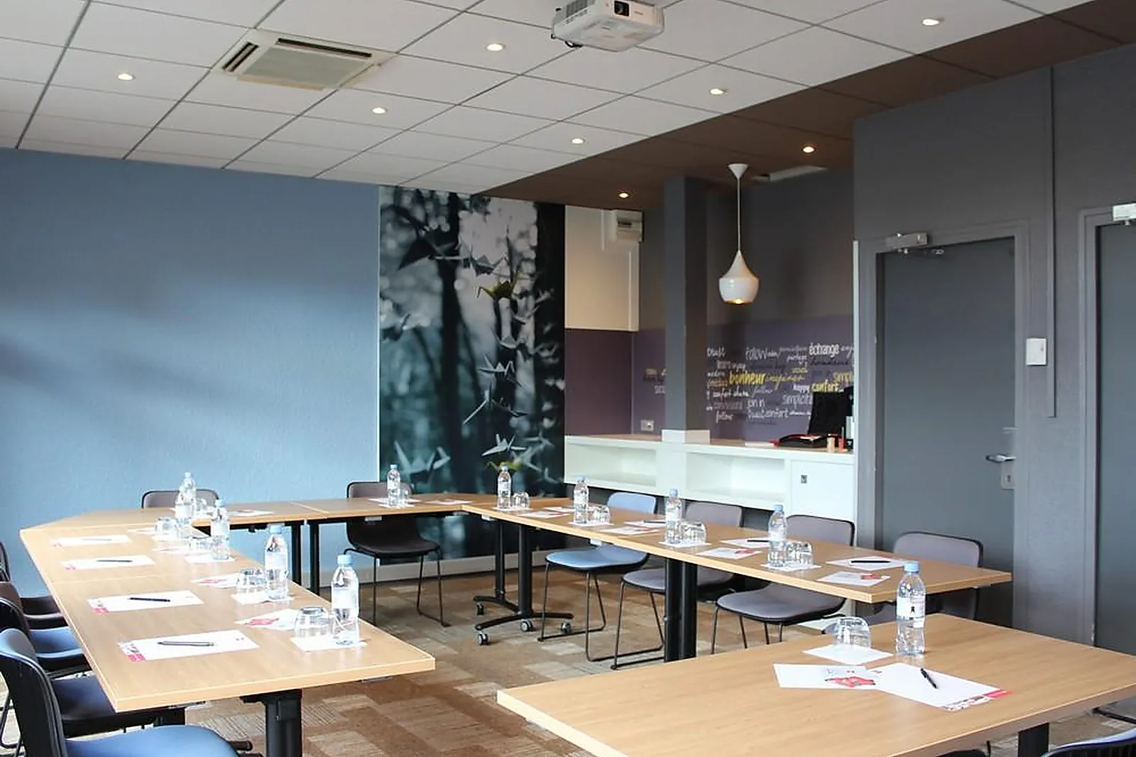 Lieux événementiels, IBIS ÉVRY-COURCOURONNES