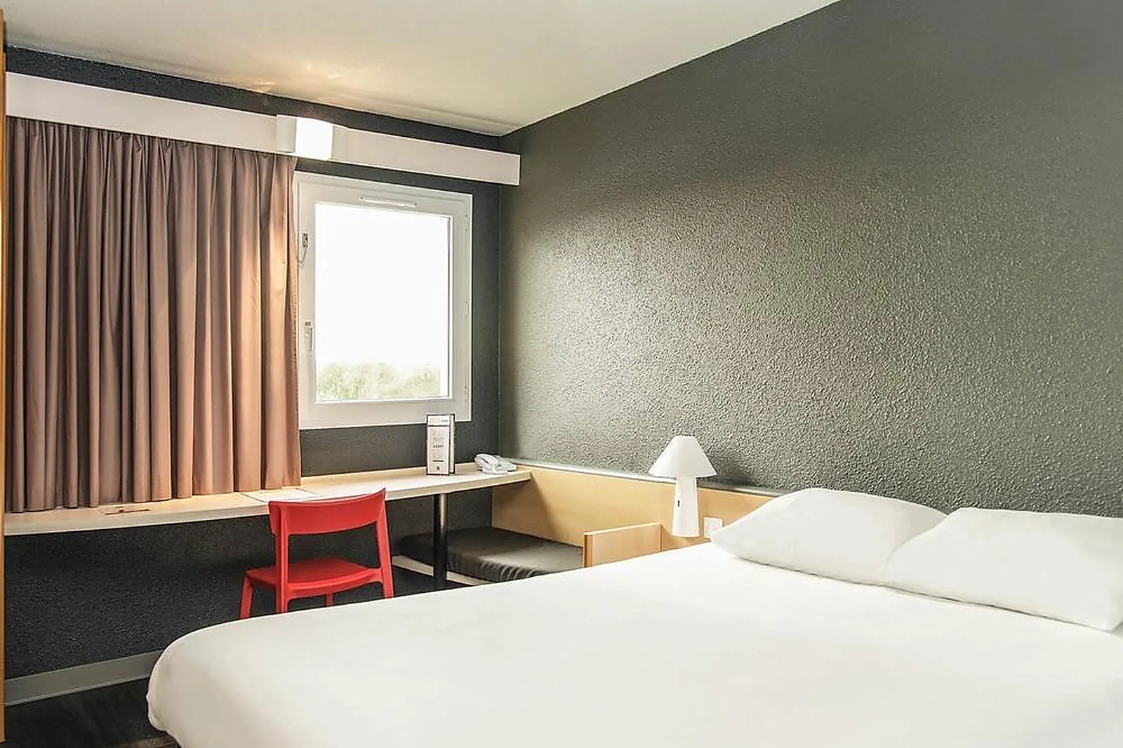 Lieux événementiels, IBIS FALAISE COEUR DE NORMANDIE