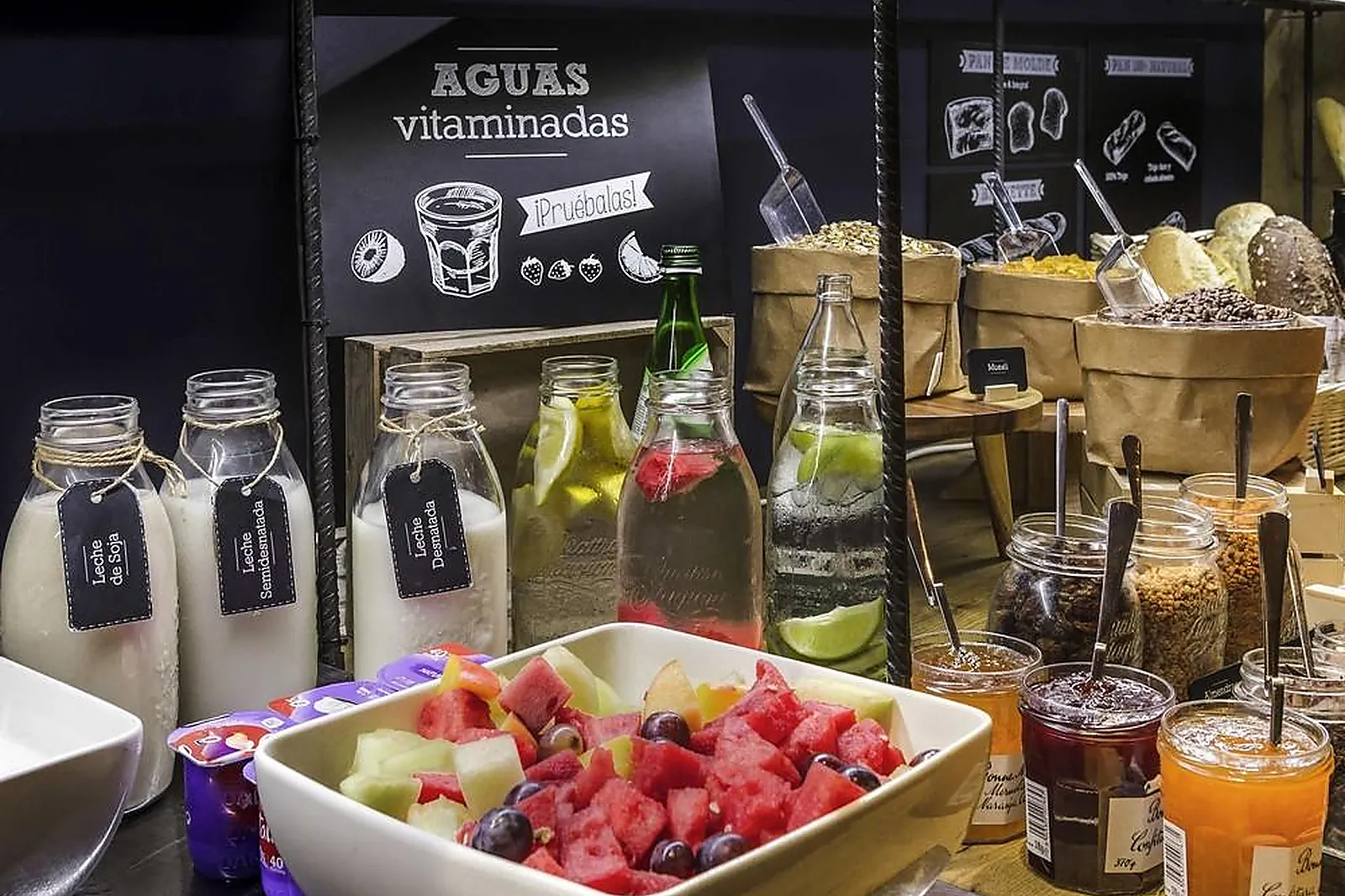 Lieux événementiels, IBIS GOLFE DE SAINT-TROPEZ