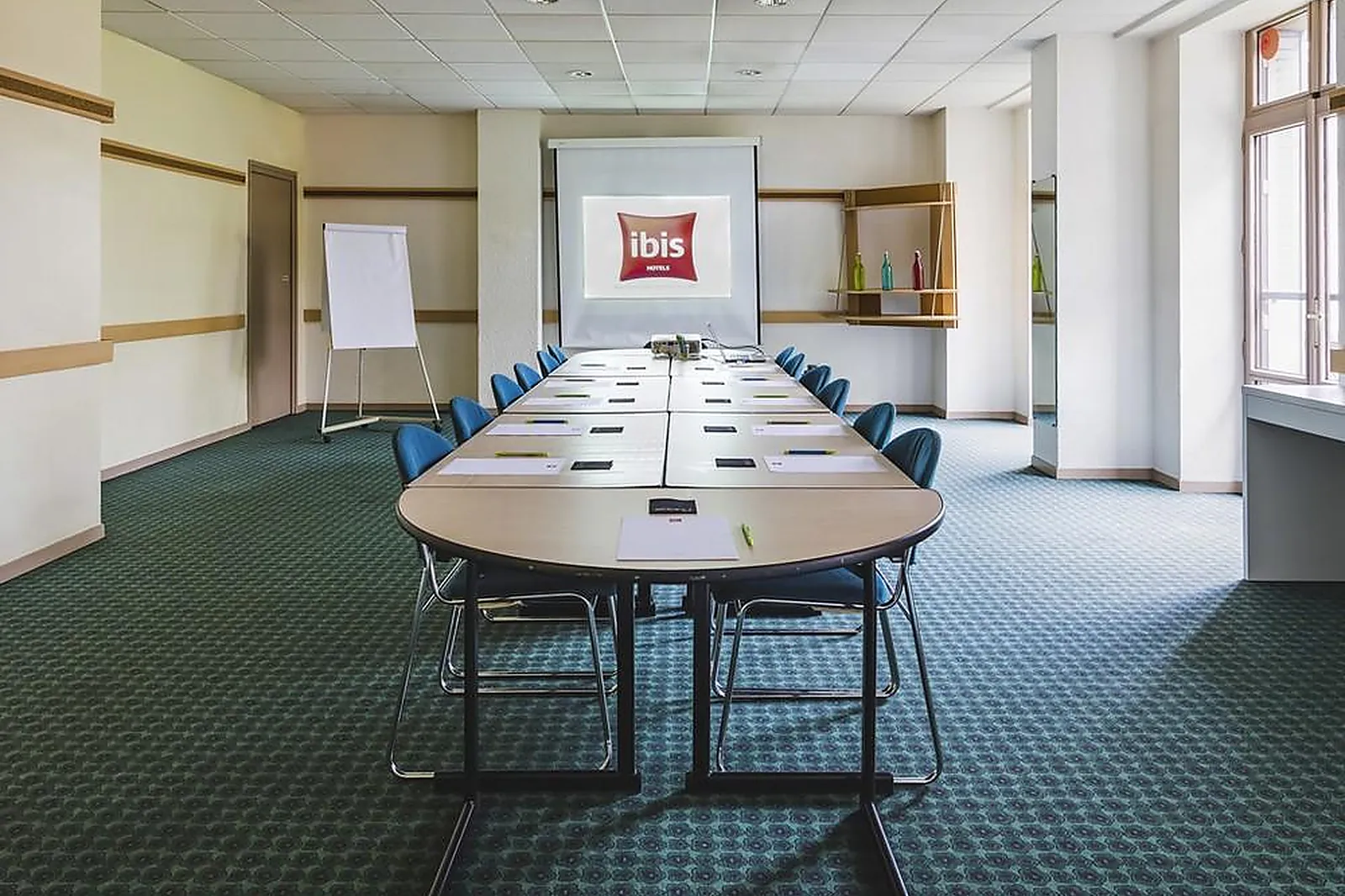 Lieux événementiels, IBIS GRENOBLE CENTRE BASTILLE