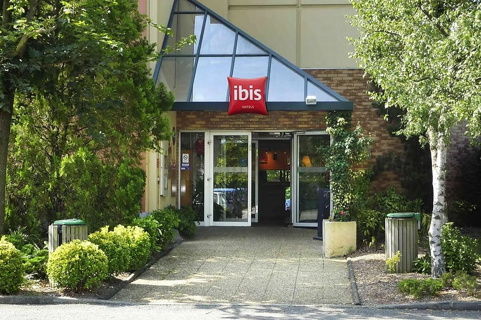 Lieux événementiels, IBIS GRENOBLE UNIVERSITÉ