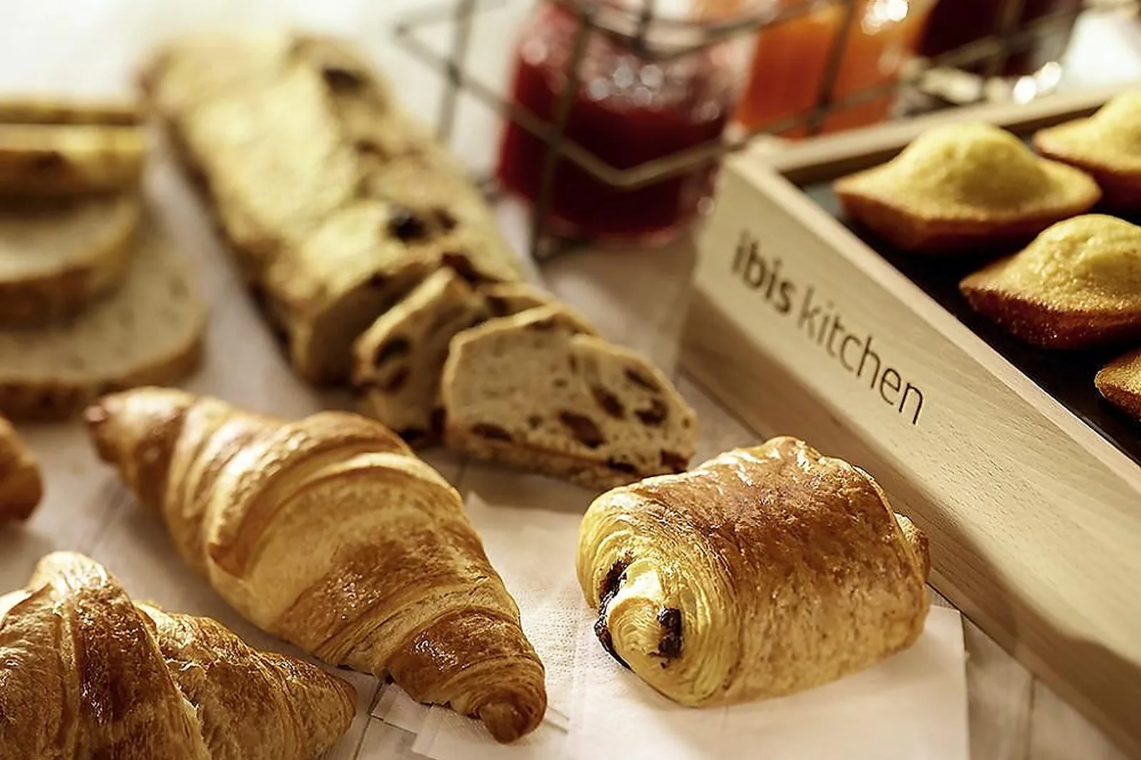 Lieux événementiels, IBIS GUINGAMP COEUR DE BRETAGNE