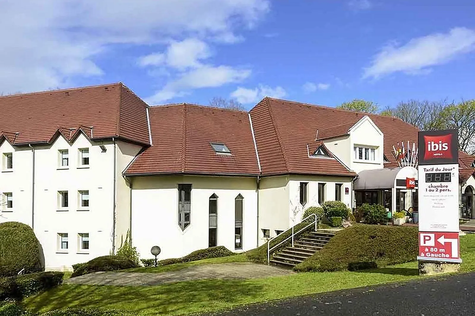 Lieux événementiels, IBIS  HÔTEL NEVERS