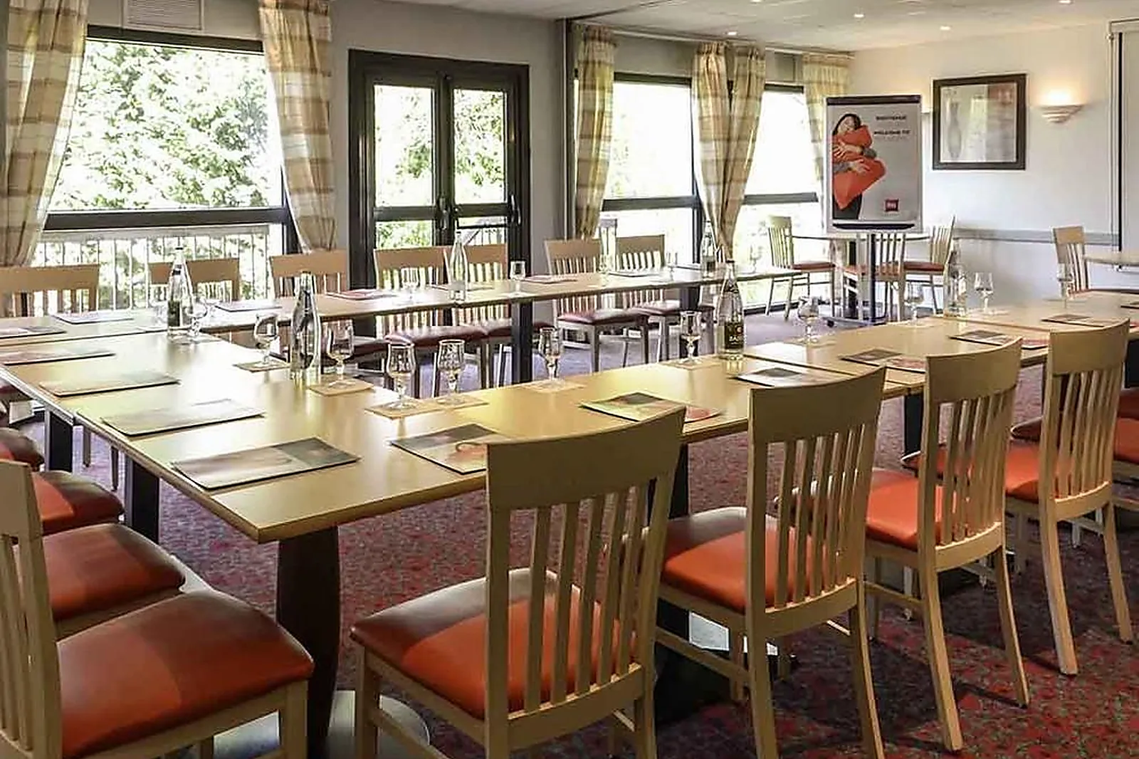 Lieux événementiels, IBIS  HÔTEL NEVERS