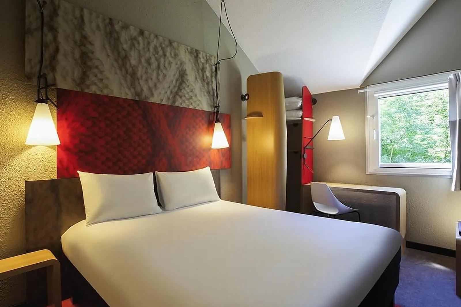 Lieux événementiels, IBIS JOUY EN JOSAS