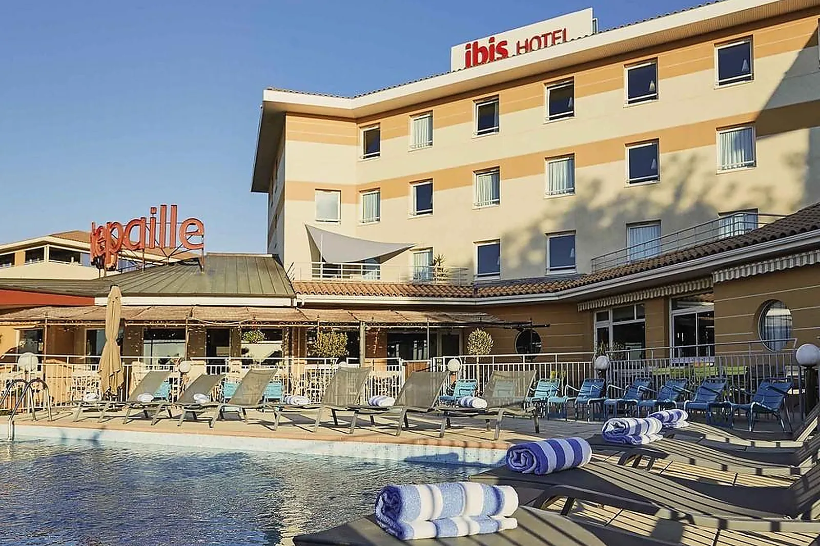 Lieux événementiels, IBIS LA CIOTAT
