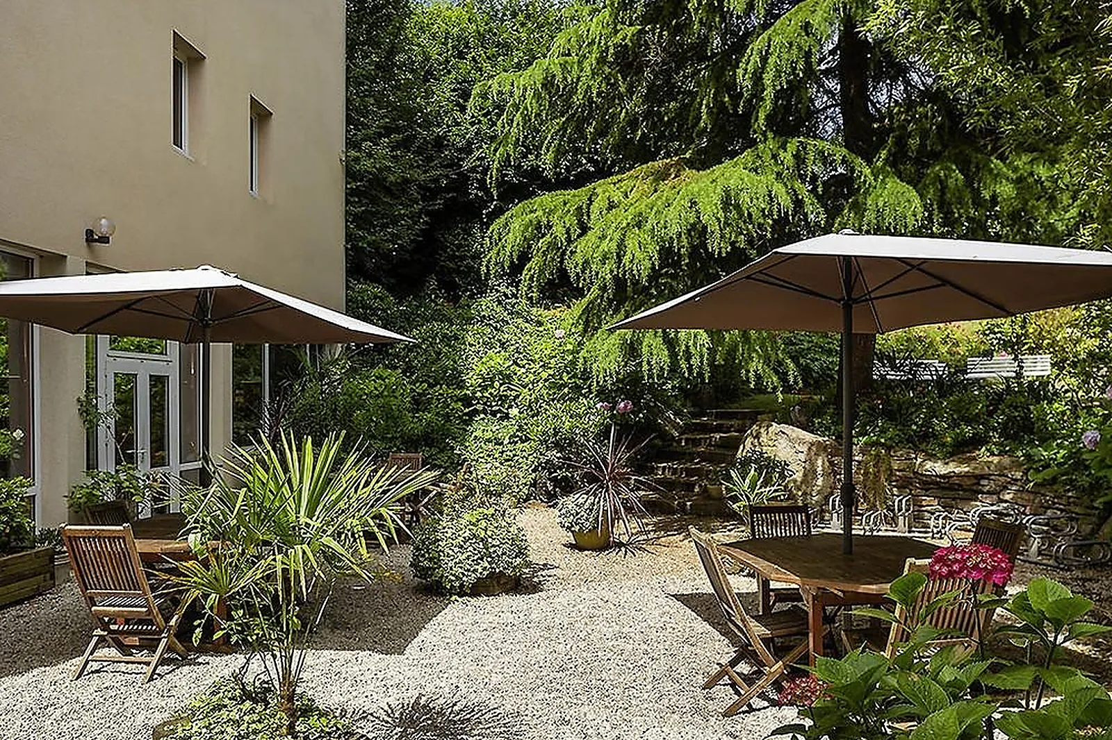 Lieux événementiels, IBIS LANNION CÔTE DE GRANIT ROSE