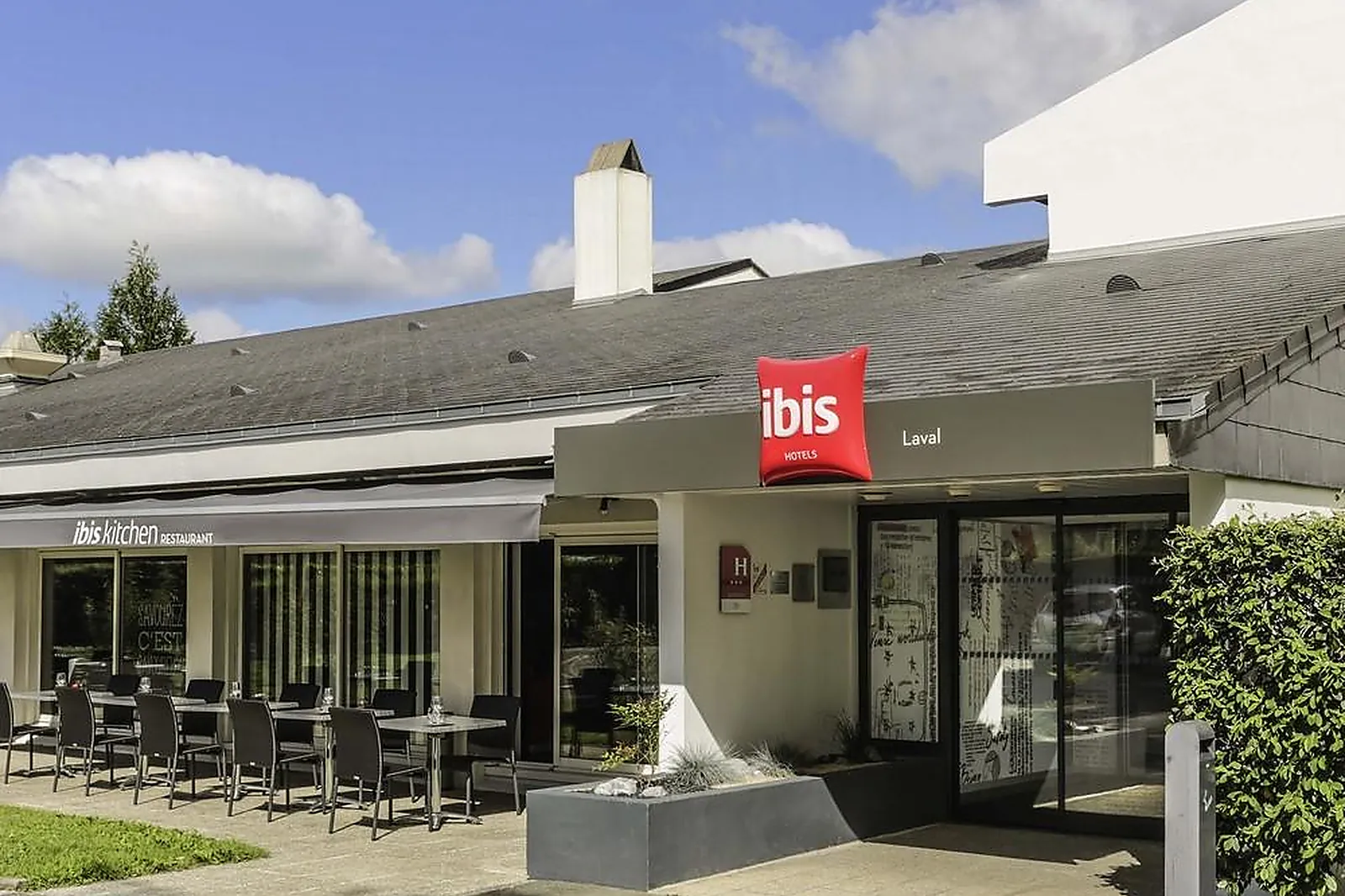 Lieux événementiels, IBIS LAVAL LE RELAIS D'ARMOR