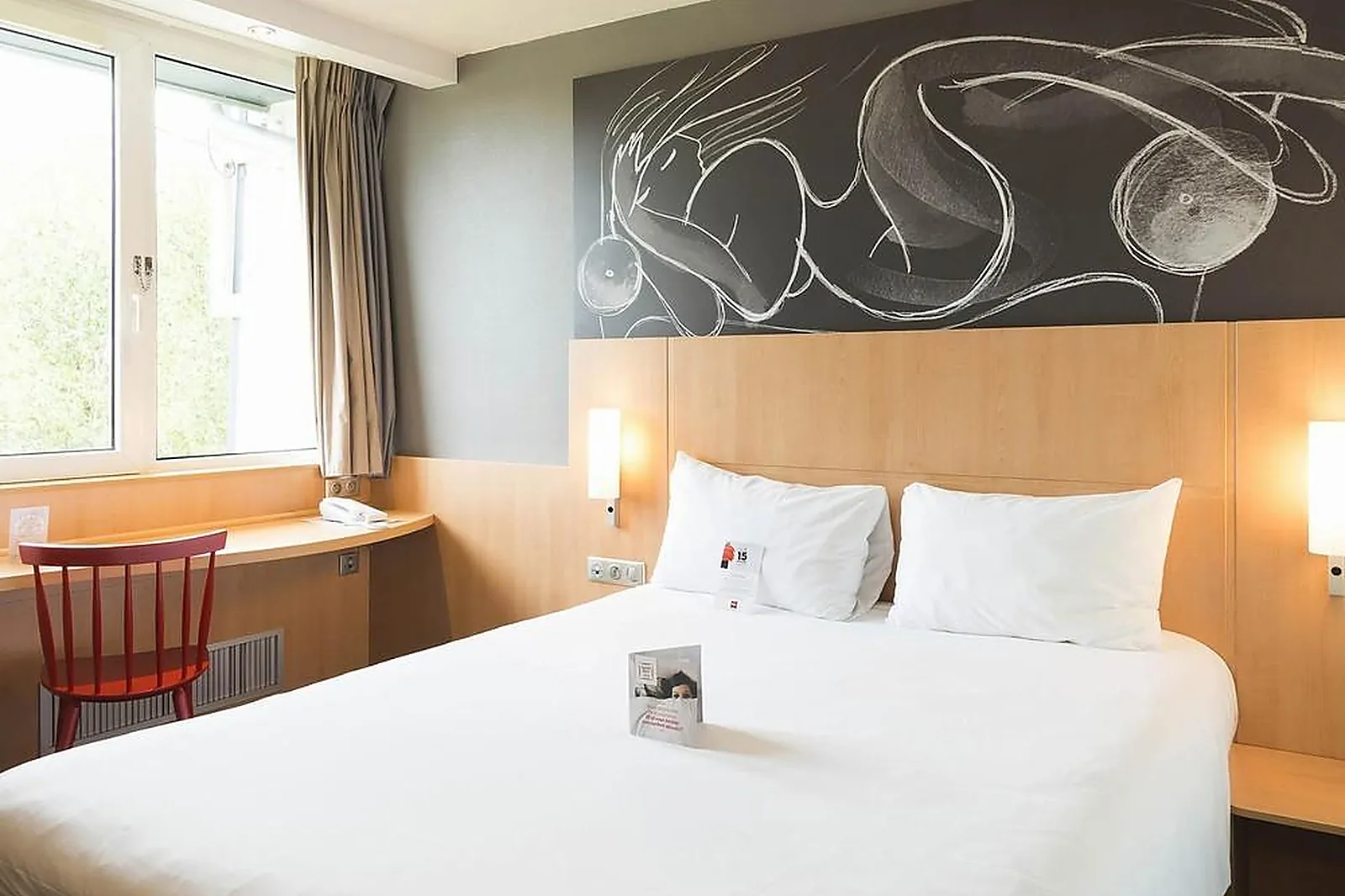 Lieux événementiels, IBIS LAVAL LE RELAIS D'ARMOR