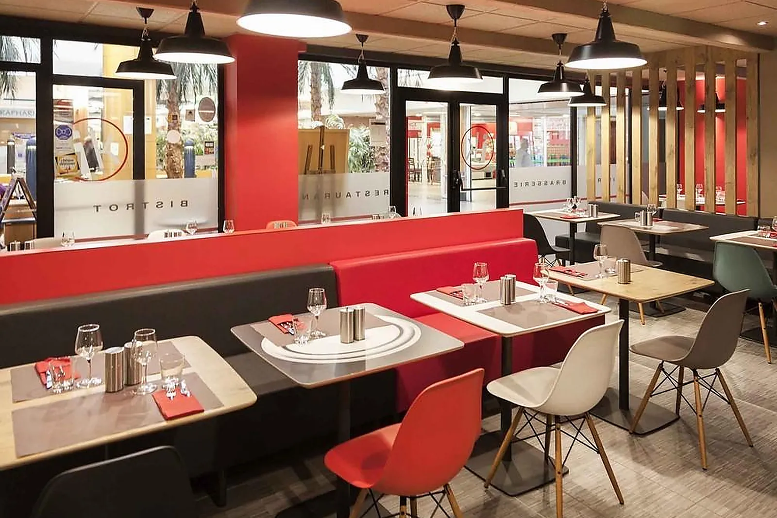 Lieux événementiels, IBIS LORIENT CENTRE GARE