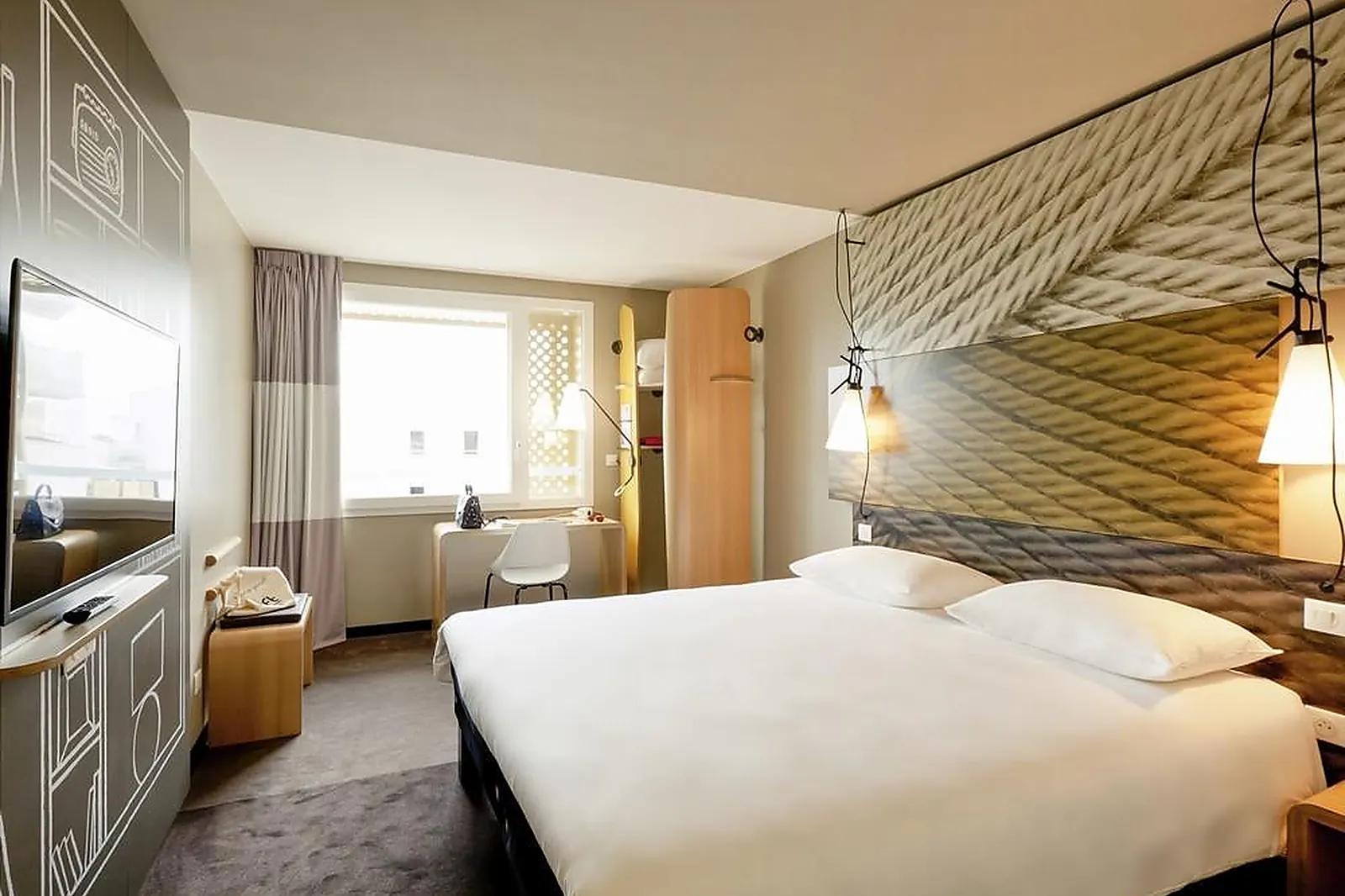 Lieux événementiels, IBIS LYON CARRÉ DE SOIE