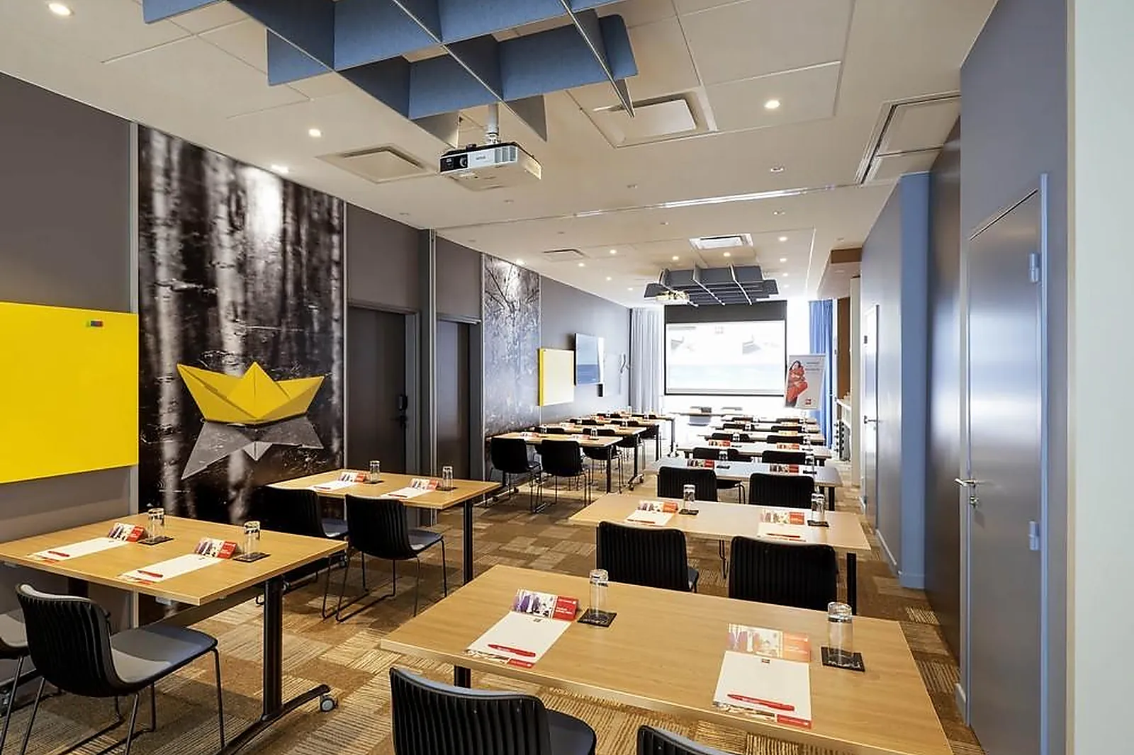 Lieux événementiels, IBIS LYON CARRÉ DE SOIE