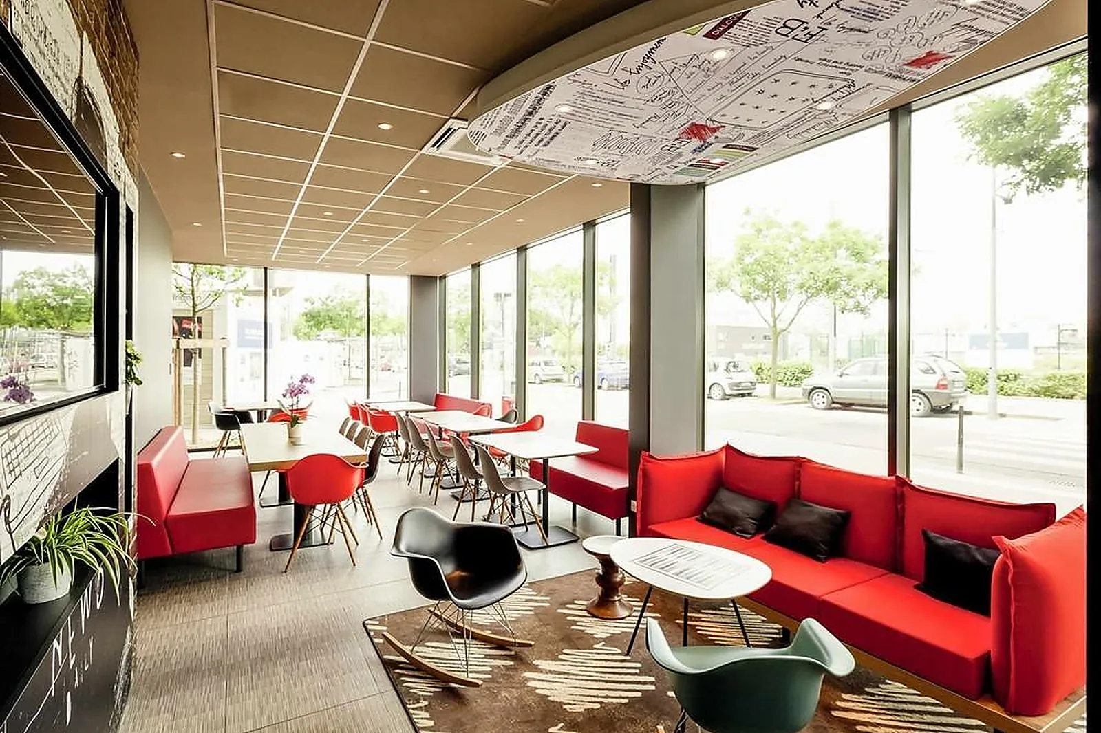 Lieux événementiels, IBIS LYON CARRÉ DE SOIE