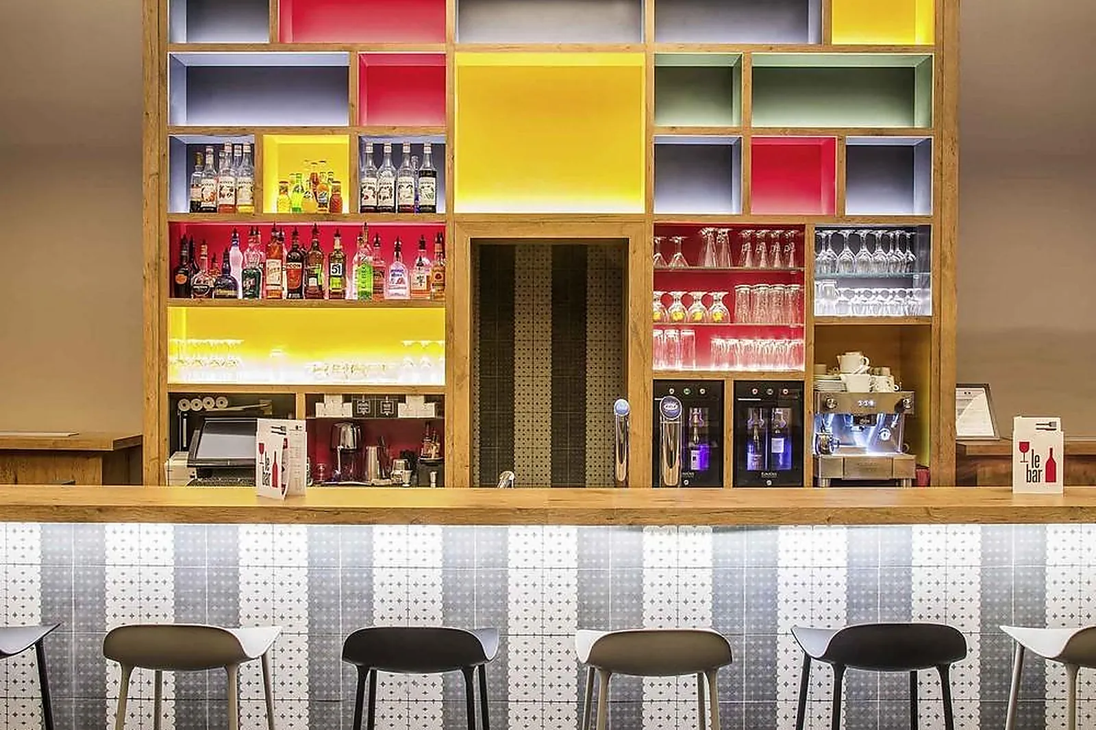 Lieux événementiels, IBIS LYON CENTRE PERRACHE