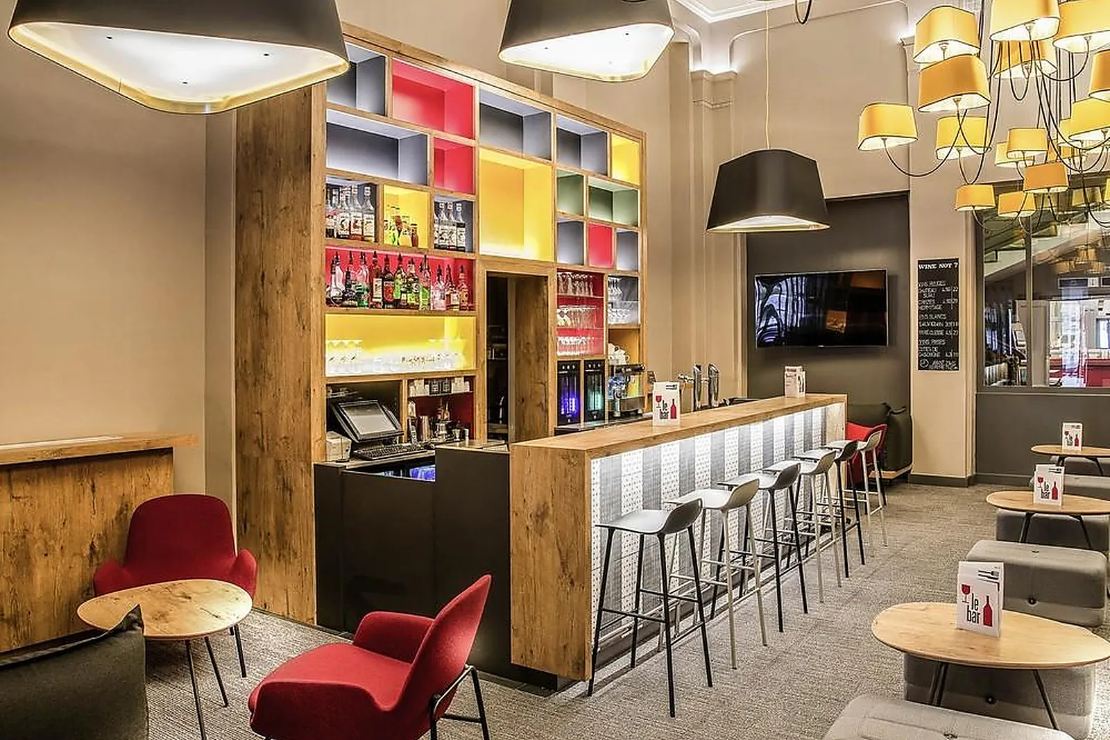 Lieux événementiels, IBIS LYON CENTRE PERRACHE