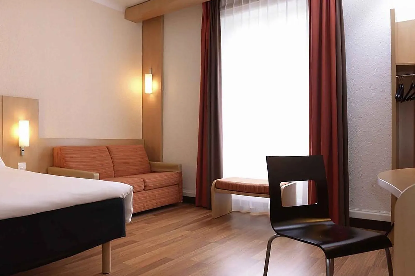 Lieux événementiels, IBIS LYON CENTRE PERRACHE