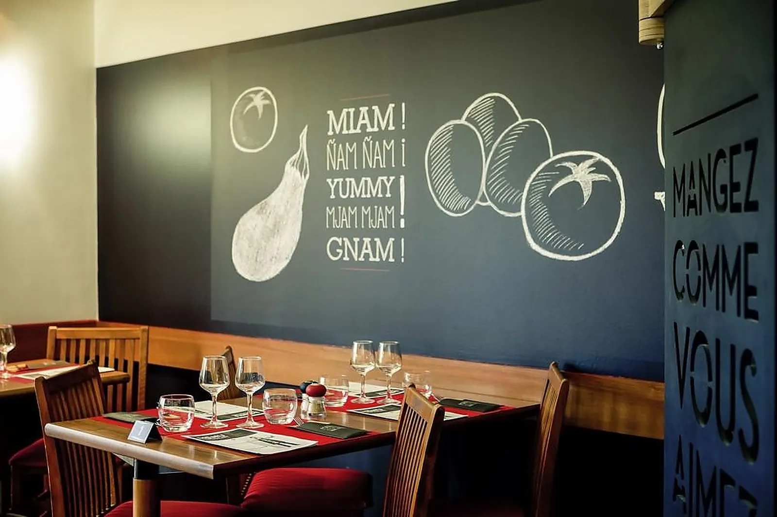 Lieux événementiels, IBIS LYON EST BRON