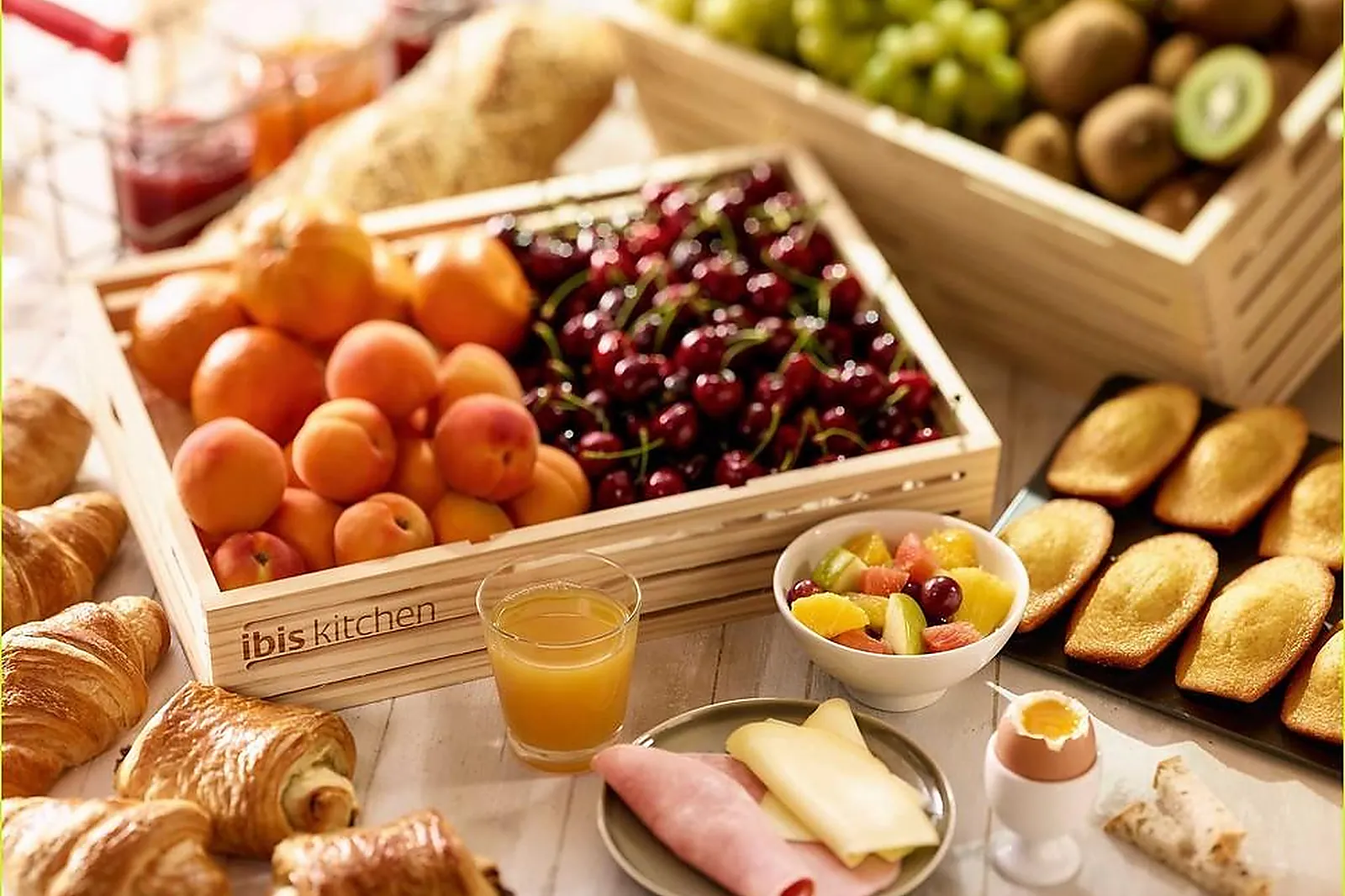 Lieux événementiels, IBIS LYON EST CHAPONNAY