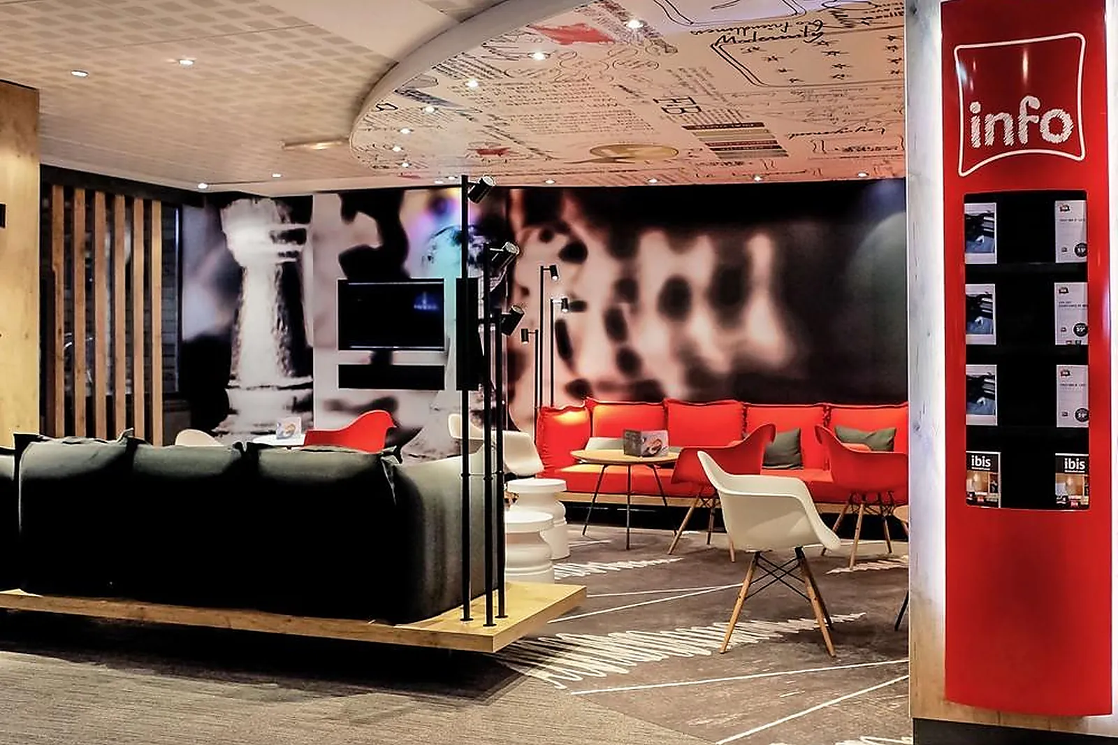 Lieux événementiels, IBIS LYON GARE LA PART DIEU