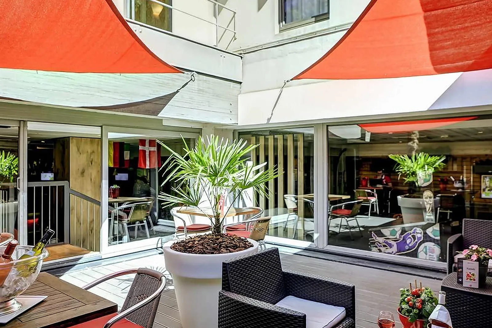 Lieux événementiels, IBIS LYON GARE LA PART DIEU