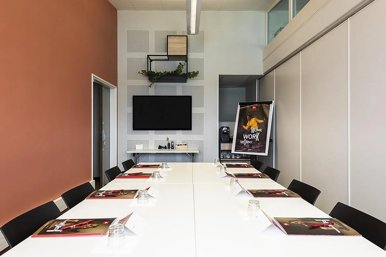 Lieux événementiels, IBIS LYON SUD OULLINS