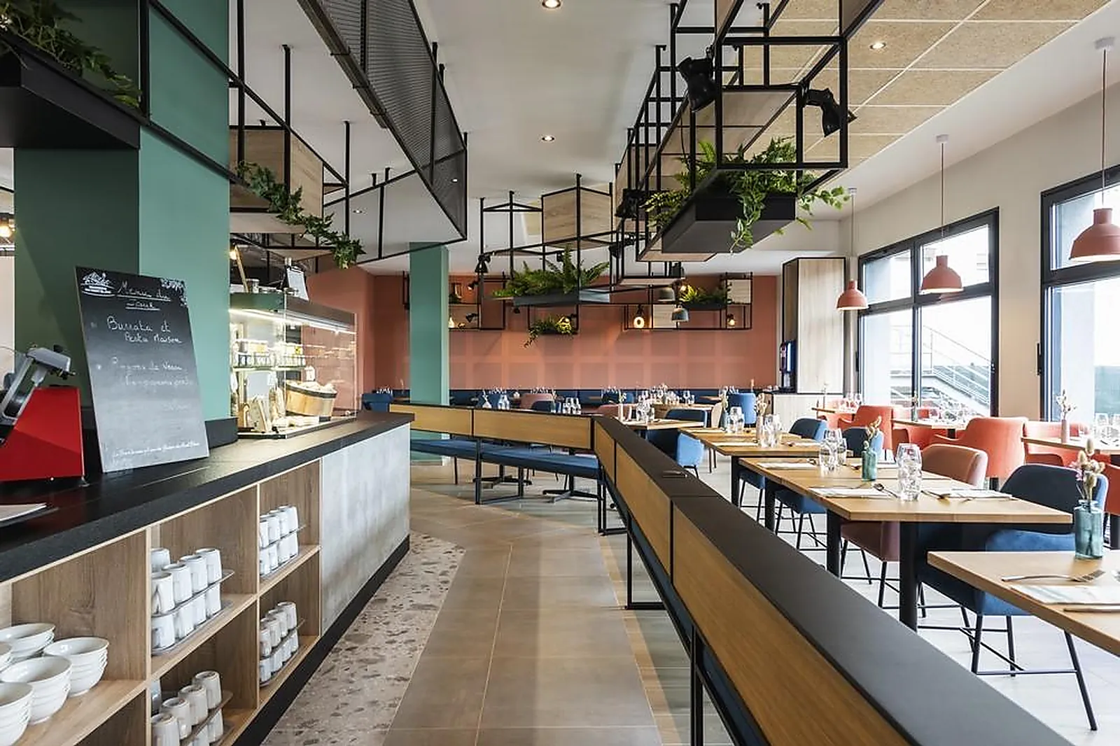 Lieux événementiels, IBIS LYON SUD OULLINS