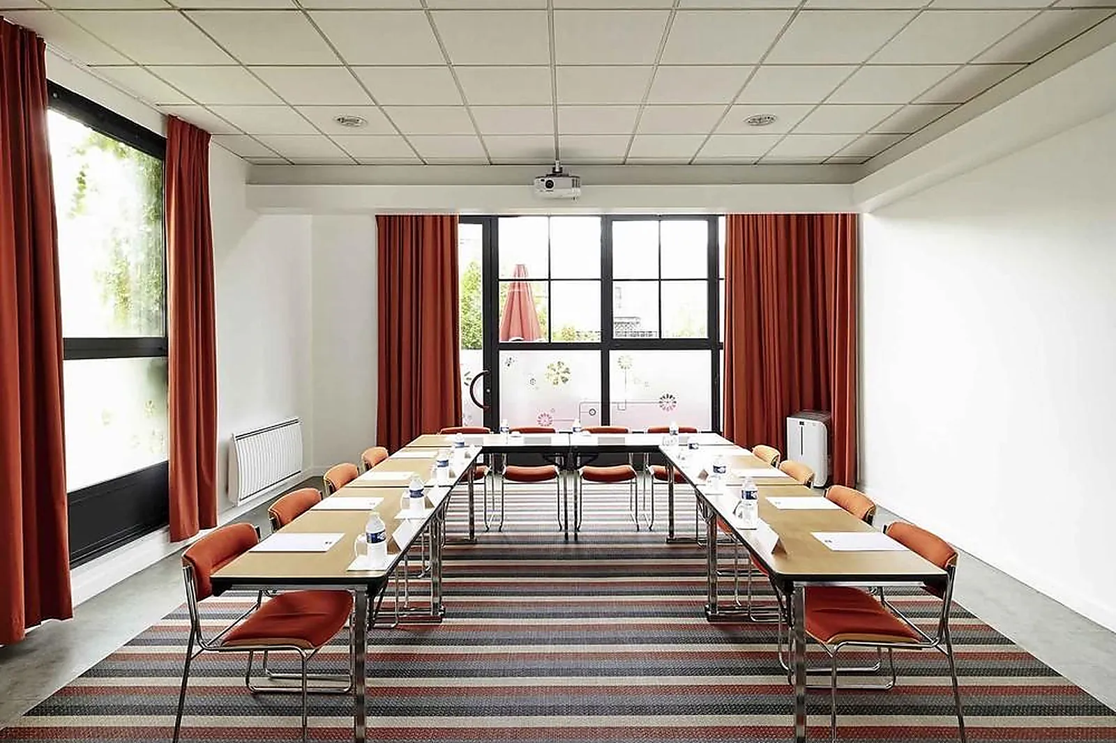 Lieux événementiels, IBIS MARNE LA VALLÉE