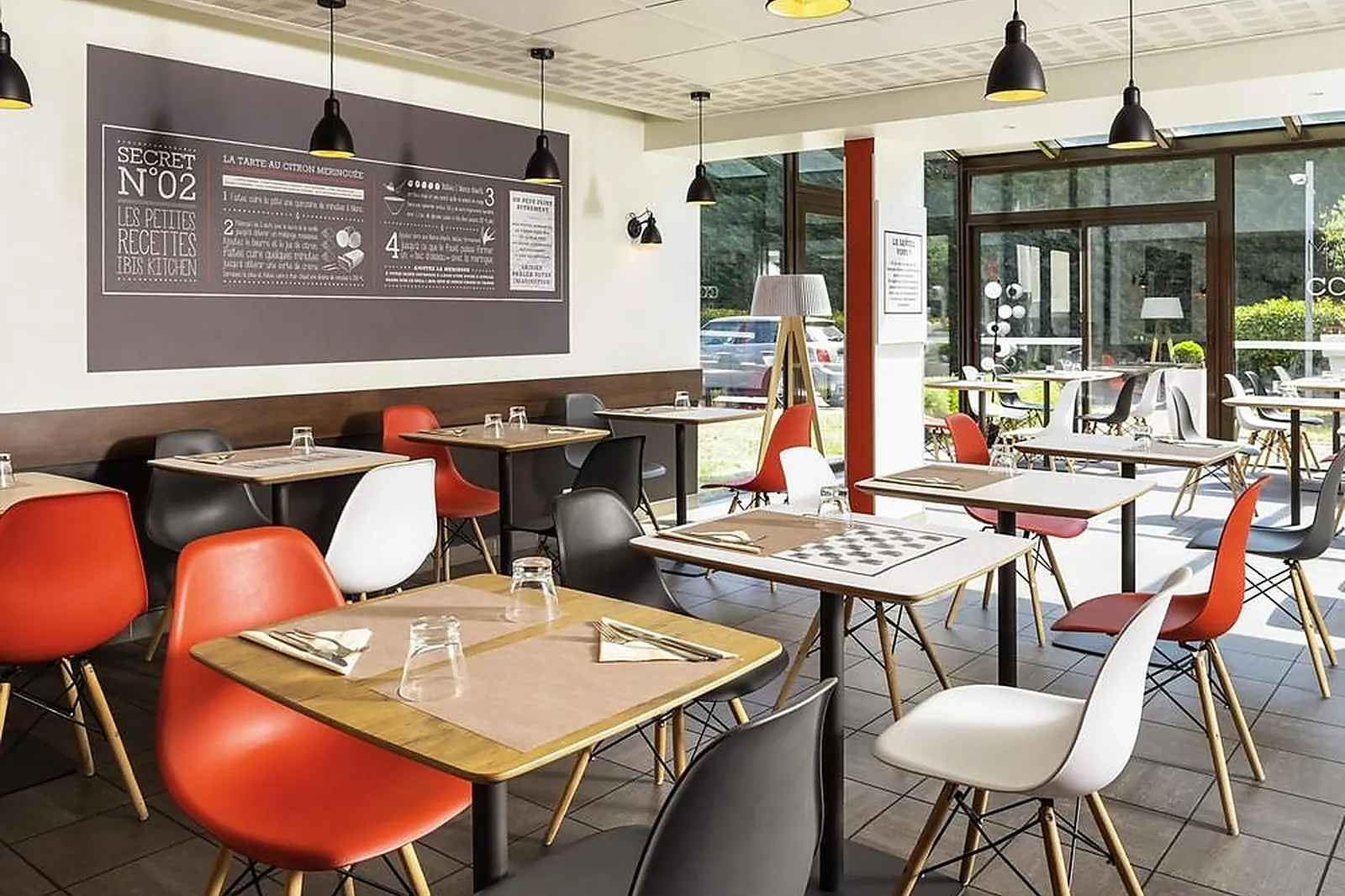 Lieux événementiels, IBIS MARNE LA VALLEE EMERAINVILLE