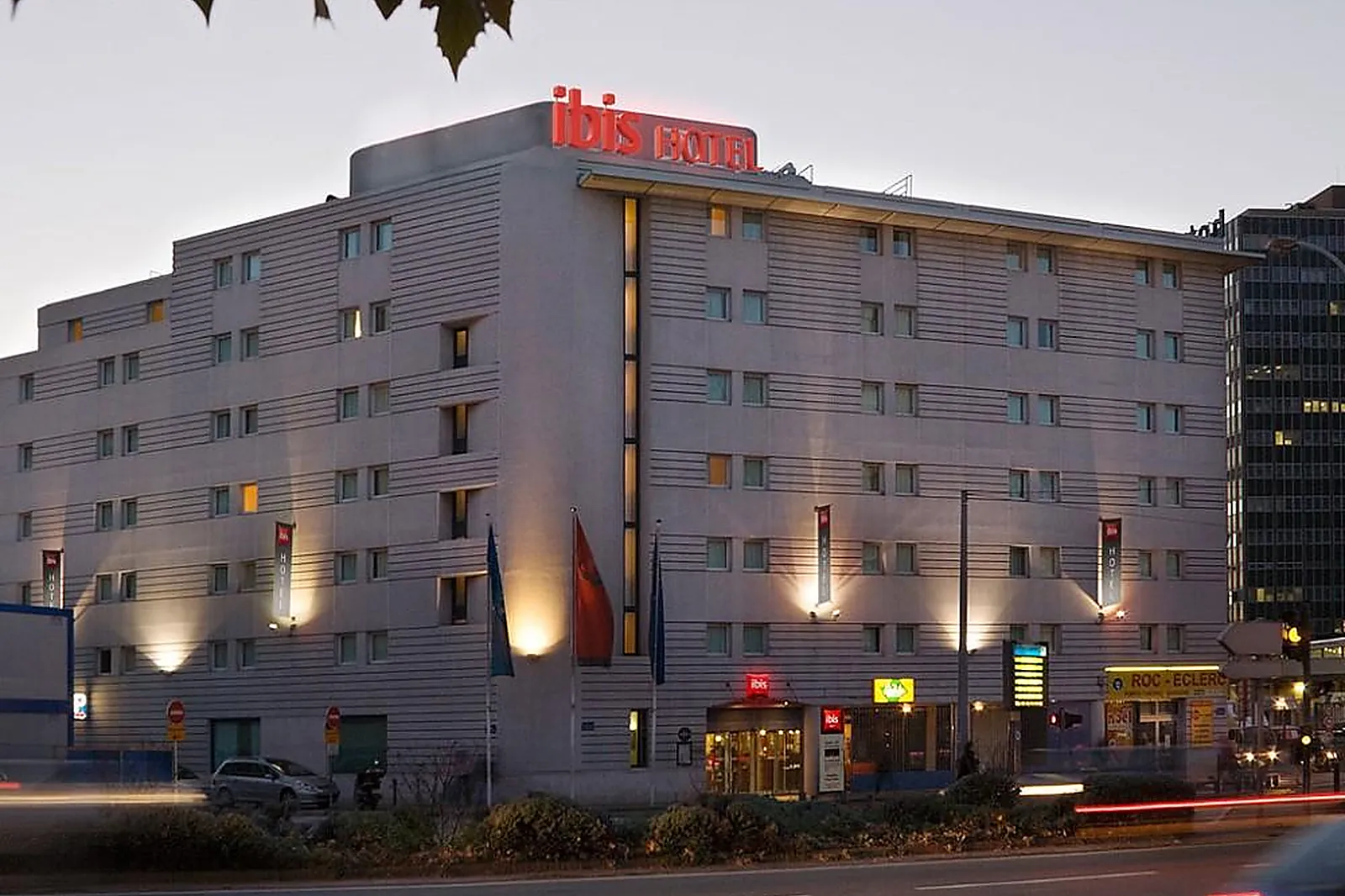 Lieux événementiels, IBIS MARSEILLE TIMONE