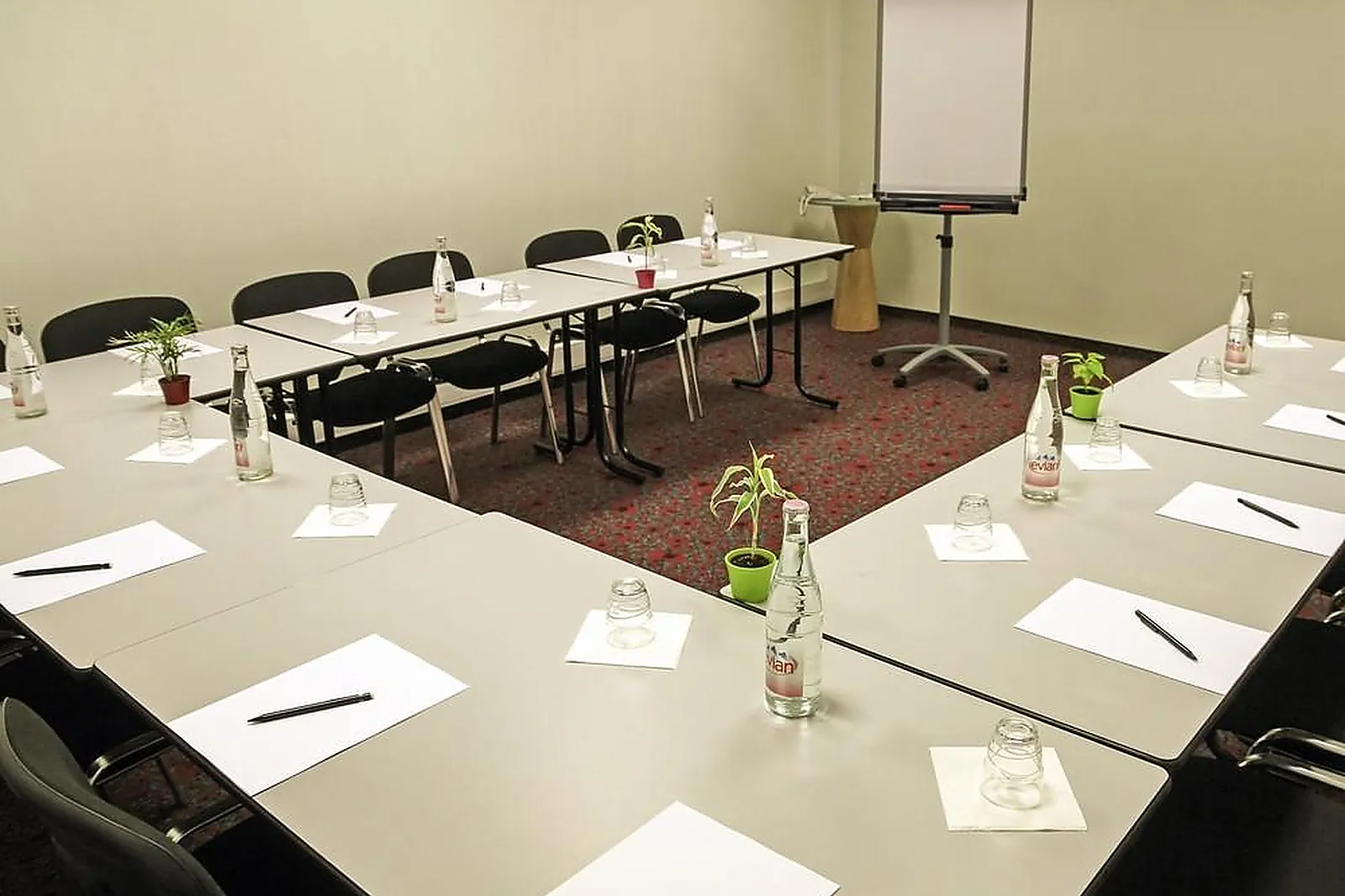 Lieux événementiels, IBIS MARTIGUES