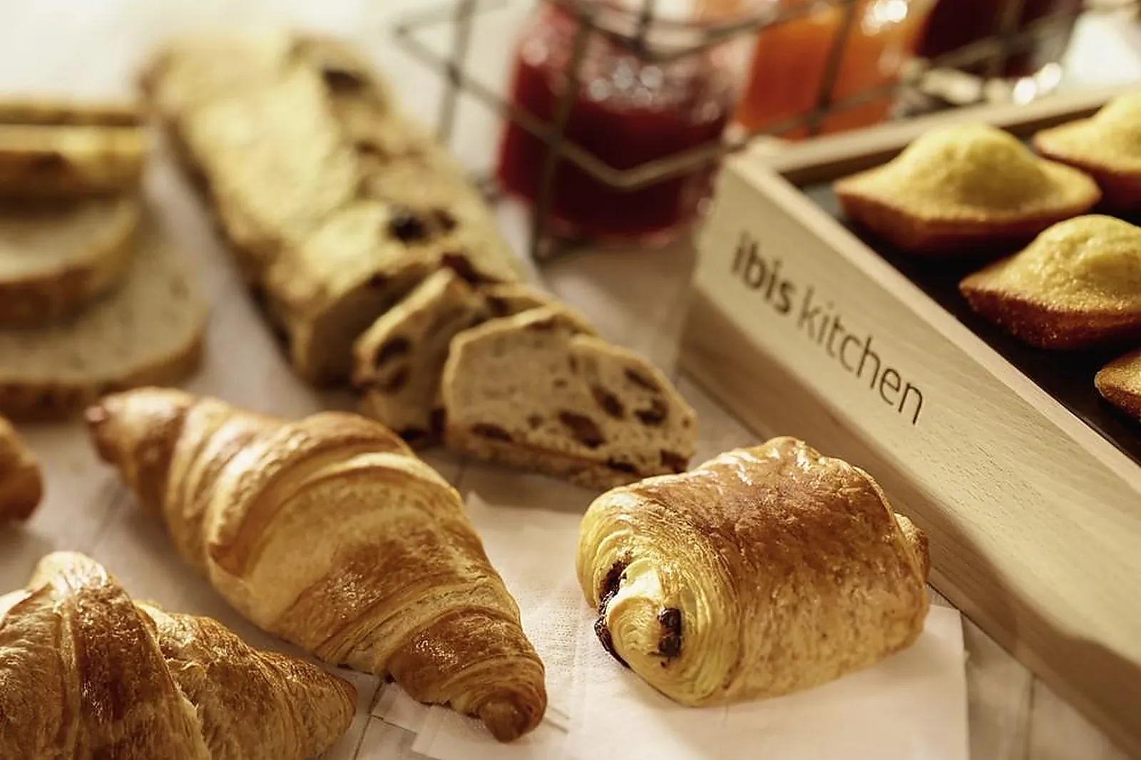 Lieux événementiels, IBIS MARTIGUES