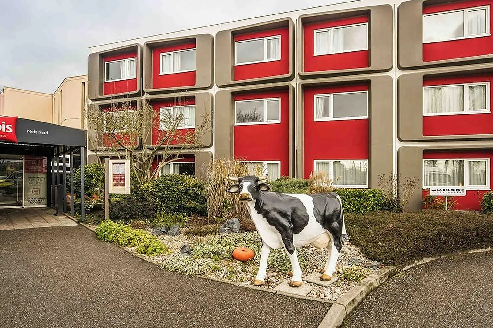 Lieux événementiels, IBIS METZ WOIPPY