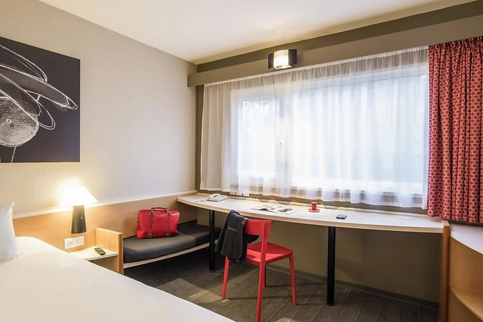 Lieux événementiels, IBIS METZ WOIPPY