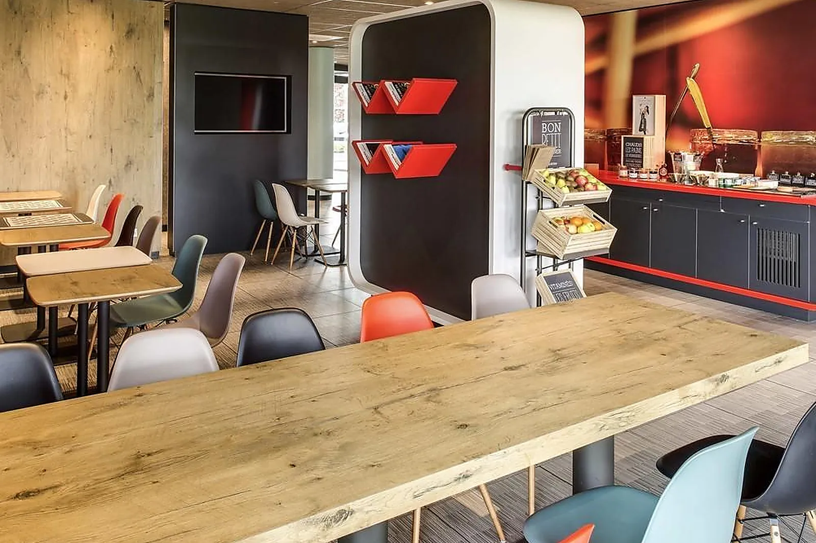 Lieux événementiels, IBIS MONTCEAU-LES-MINES