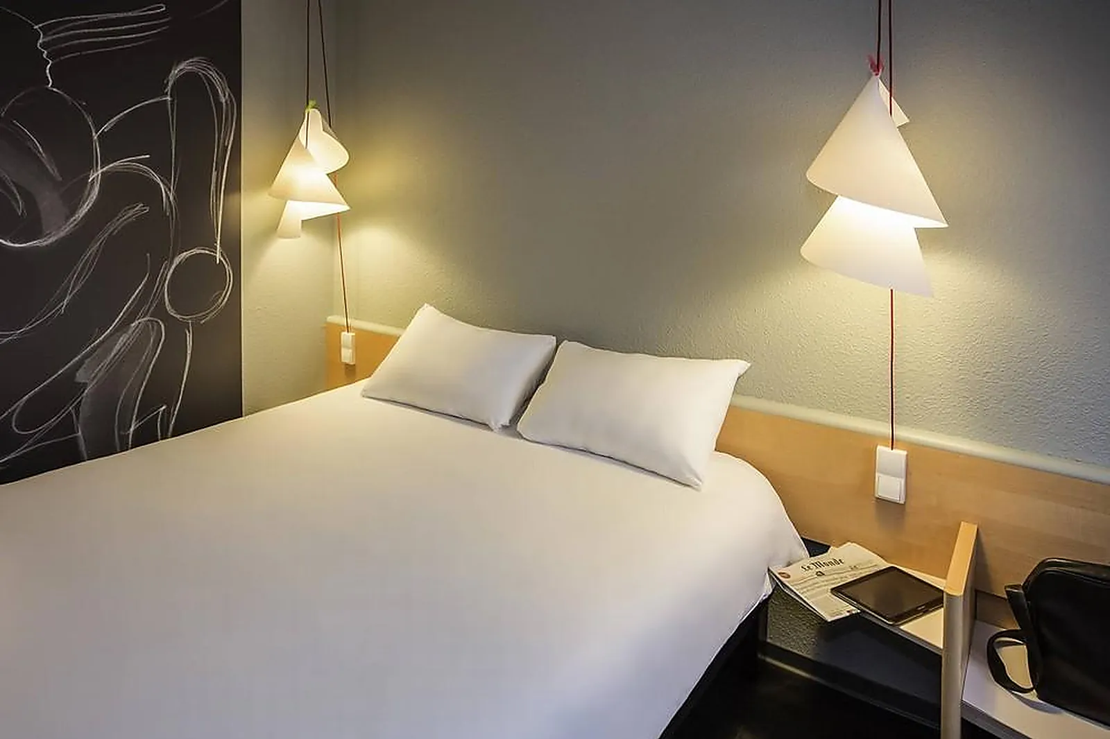 Lieux événementiels, IBIS MONTÉLIMAR NORD