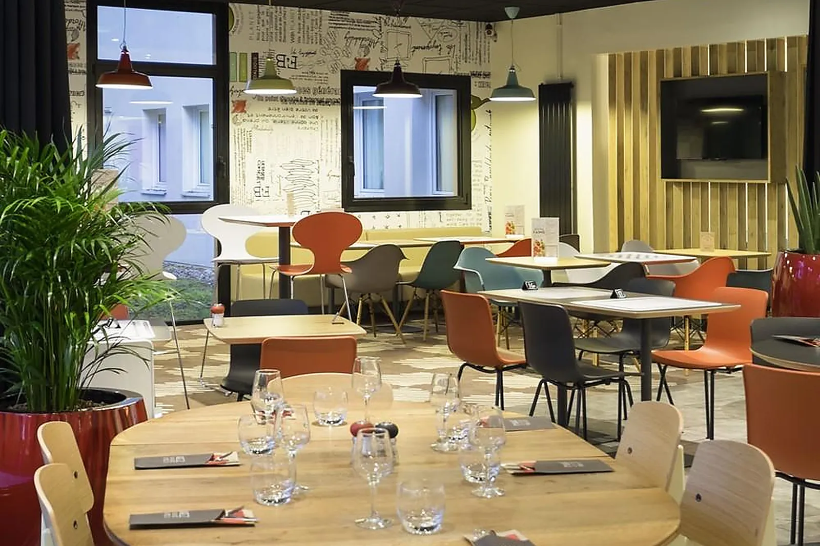 Lieux événementiels, IBIS NANCY BRABOIS