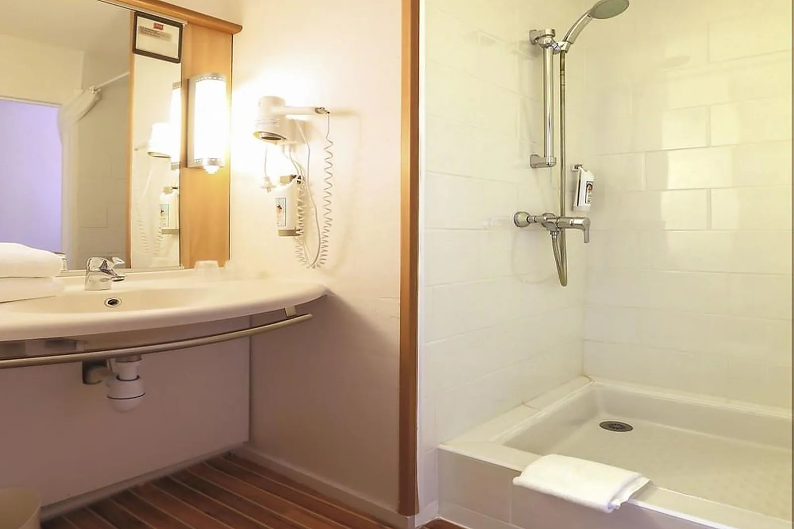 Lieux événementiels, IBIS NANCY SAINTE-CATHERINE