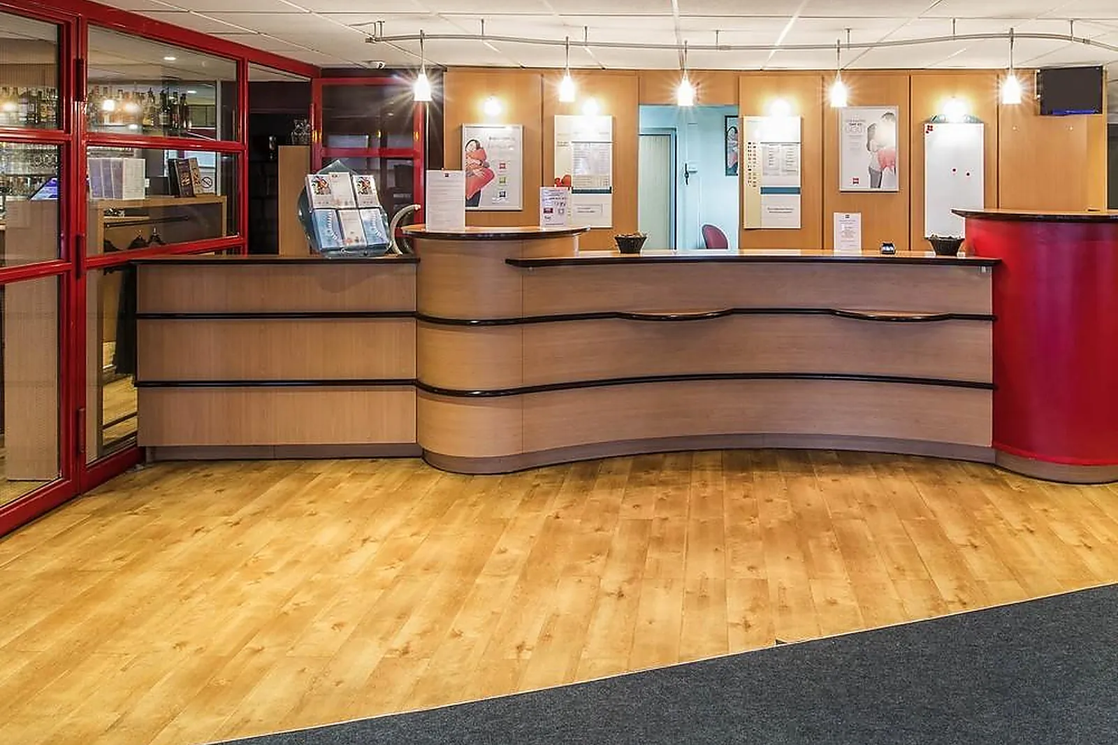 Lieux événementiels, IBIS NANTERRE LA DÉFENSE