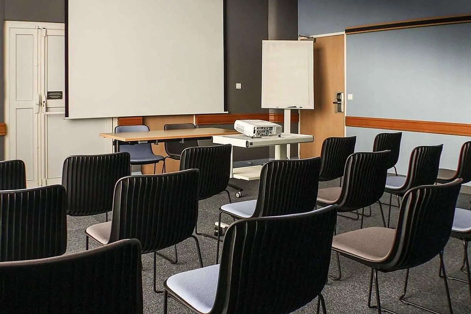 Lieux événementiels, IBIS NANTES CENTRE TOUR BRETAGNE