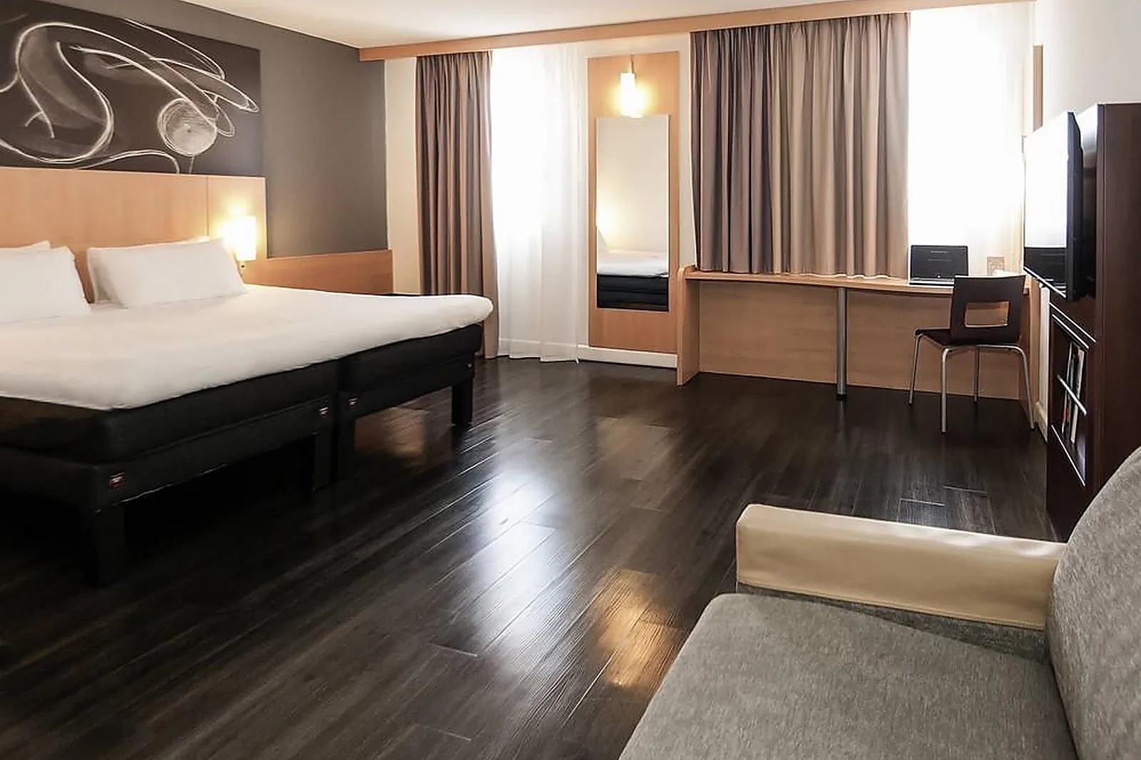 Lieux événementiels, IBIS NICE PALAIS DES CONGRÈS VIEUX-NICE