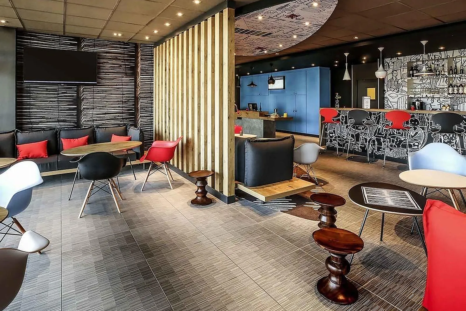 Lieux événementiels, IBIS NIORT EST MENDES FRANCE